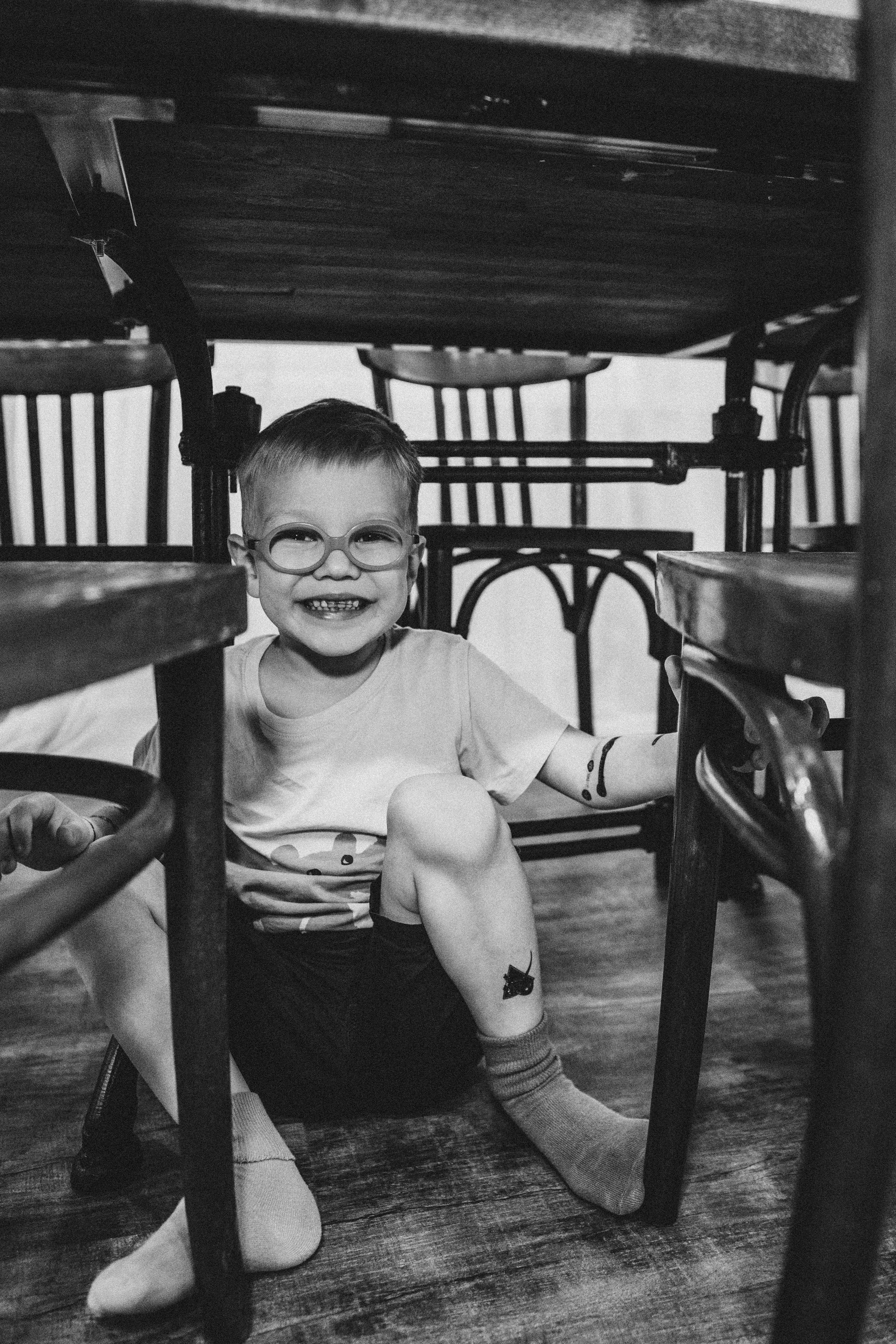 Съемка с активным ребенком (Платон и Саша). Семейный домашний фотограф в Барнауле Мария Лобастова