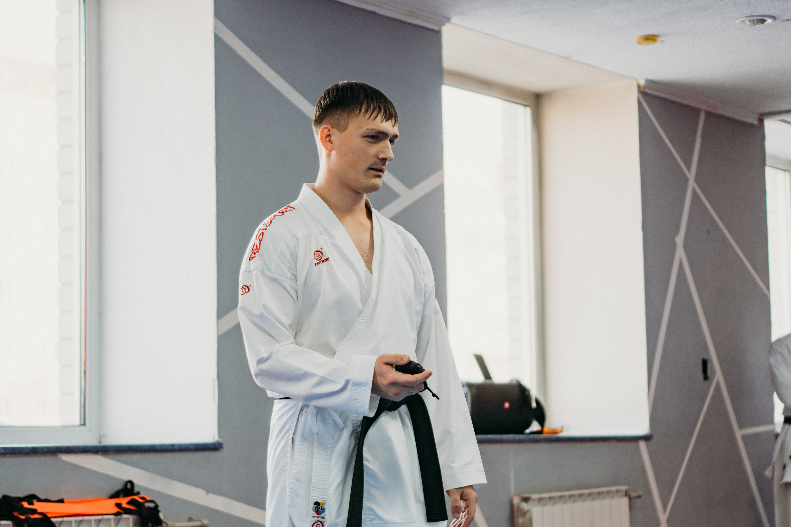 Тренировка каратистов. Семейный домашний фотограф в Барнауле Мария Лобастова