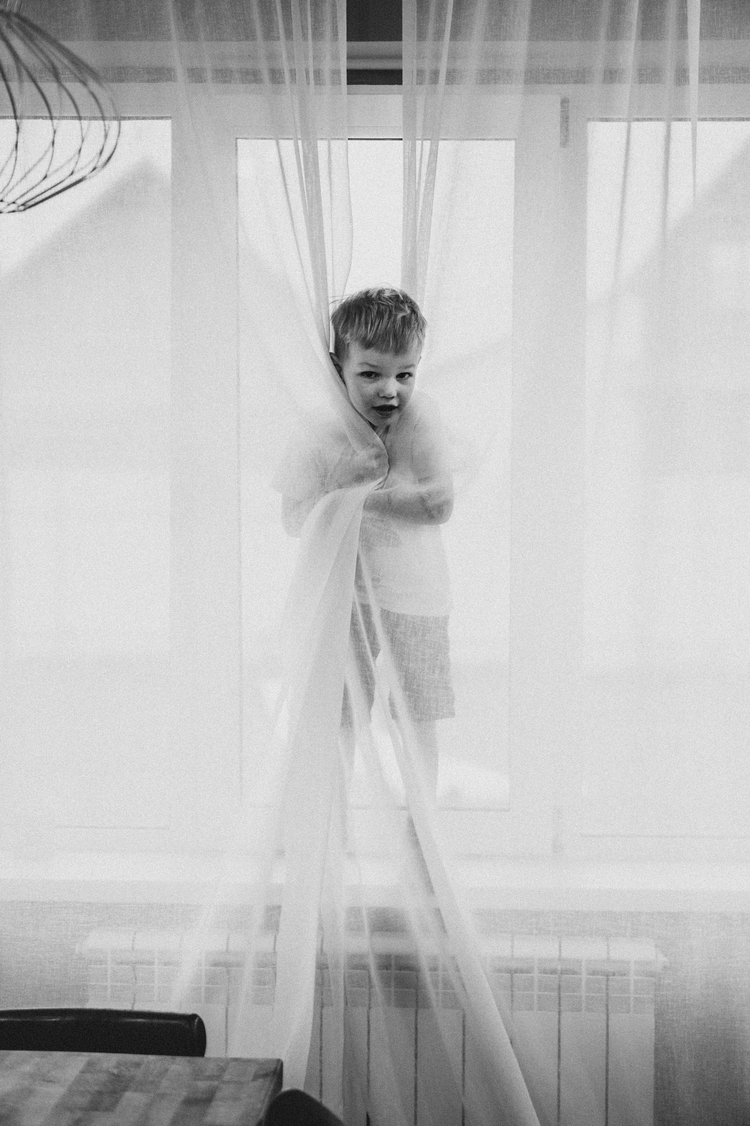 Съемка с активным ребенком (Платон и Саша). Семейный домашний фотограф в Барнауле Мария Лобастова