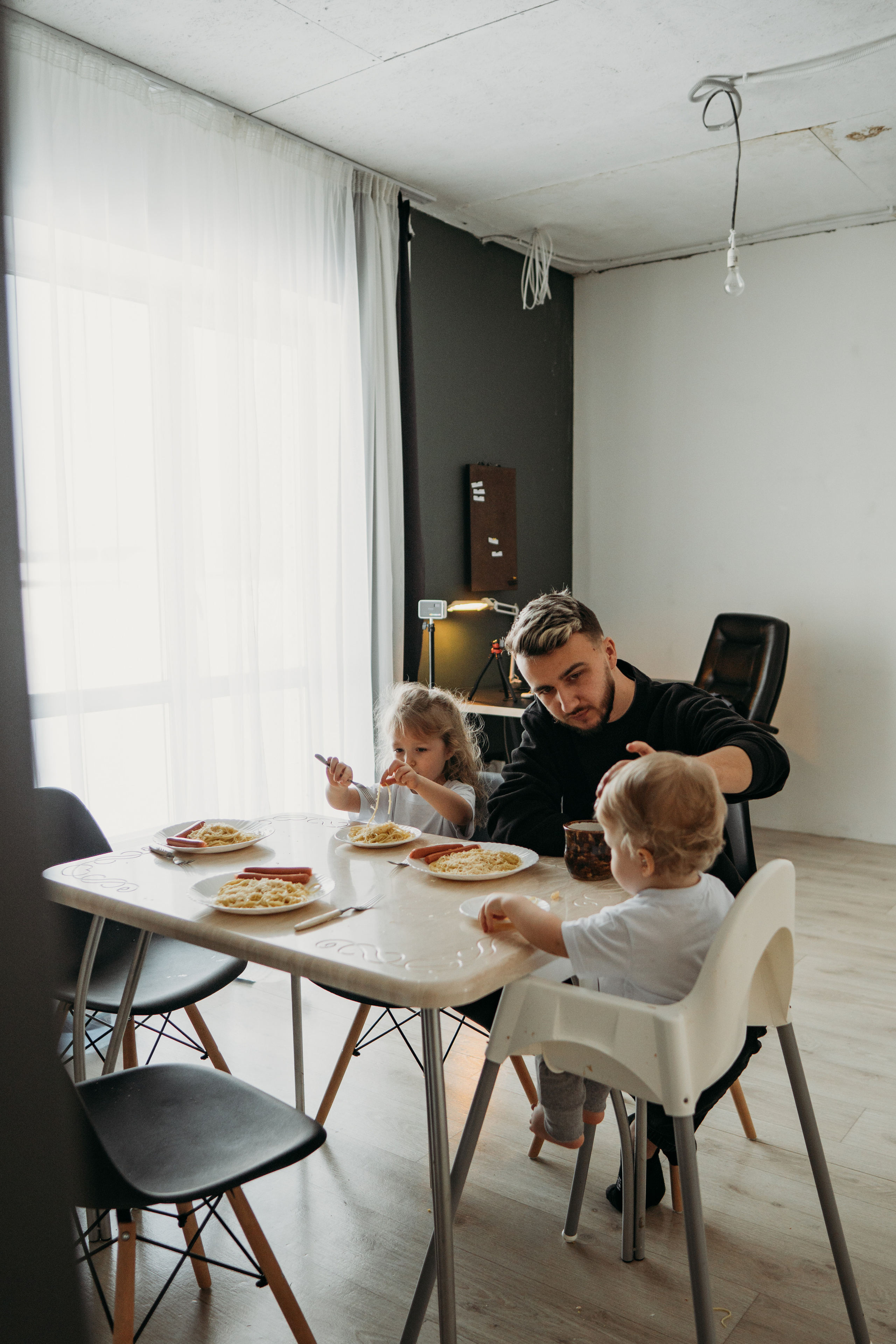 Выходные с двумя детьми (Наташа, Андрей и малыши). Семейный домашний фотограф в Барнауле Мария Лобастова