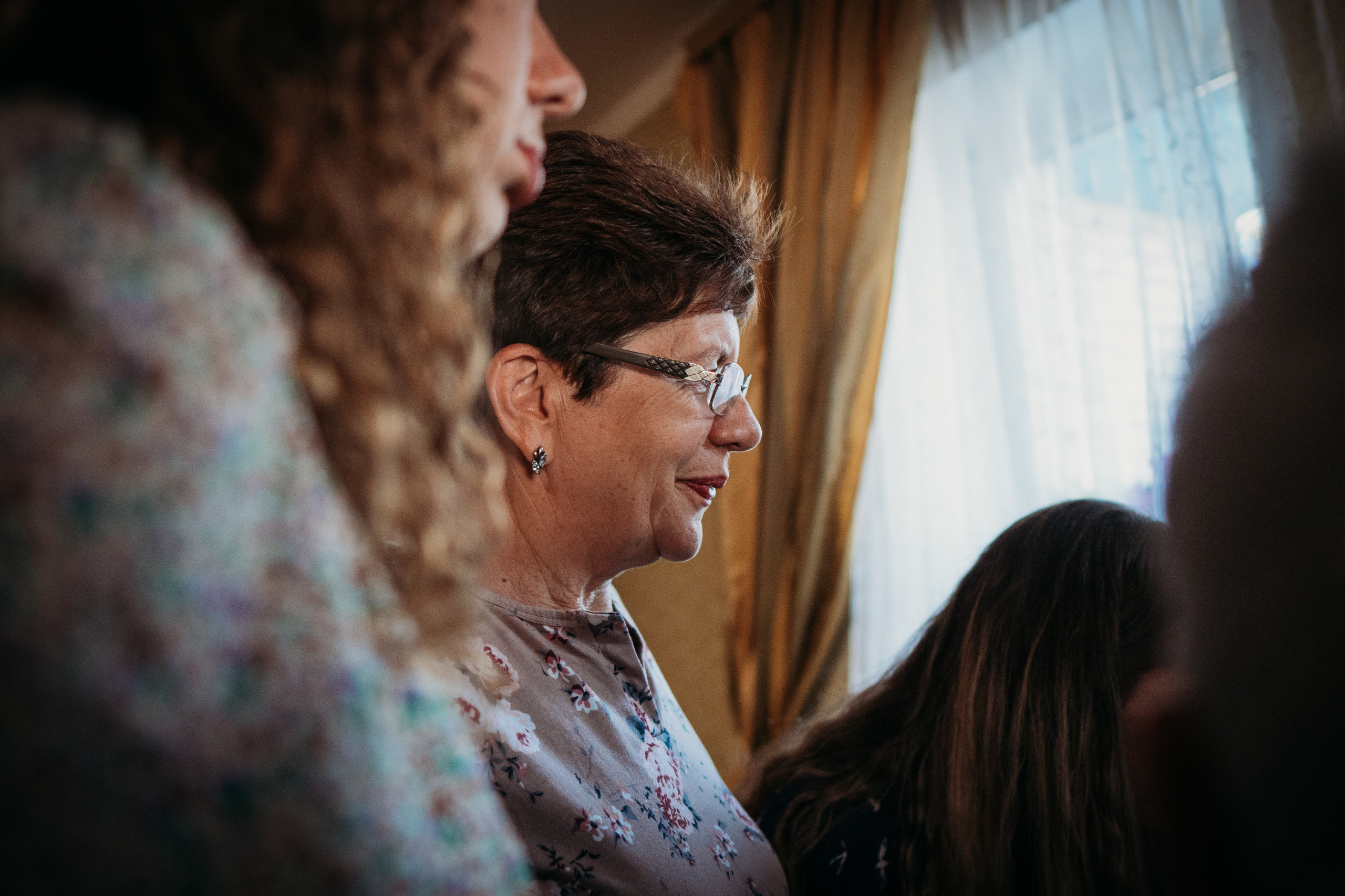 Взрослые дети и родители (Лена и ее семья). Семейный домашний фотограф в Барнауле Мария Лобастова