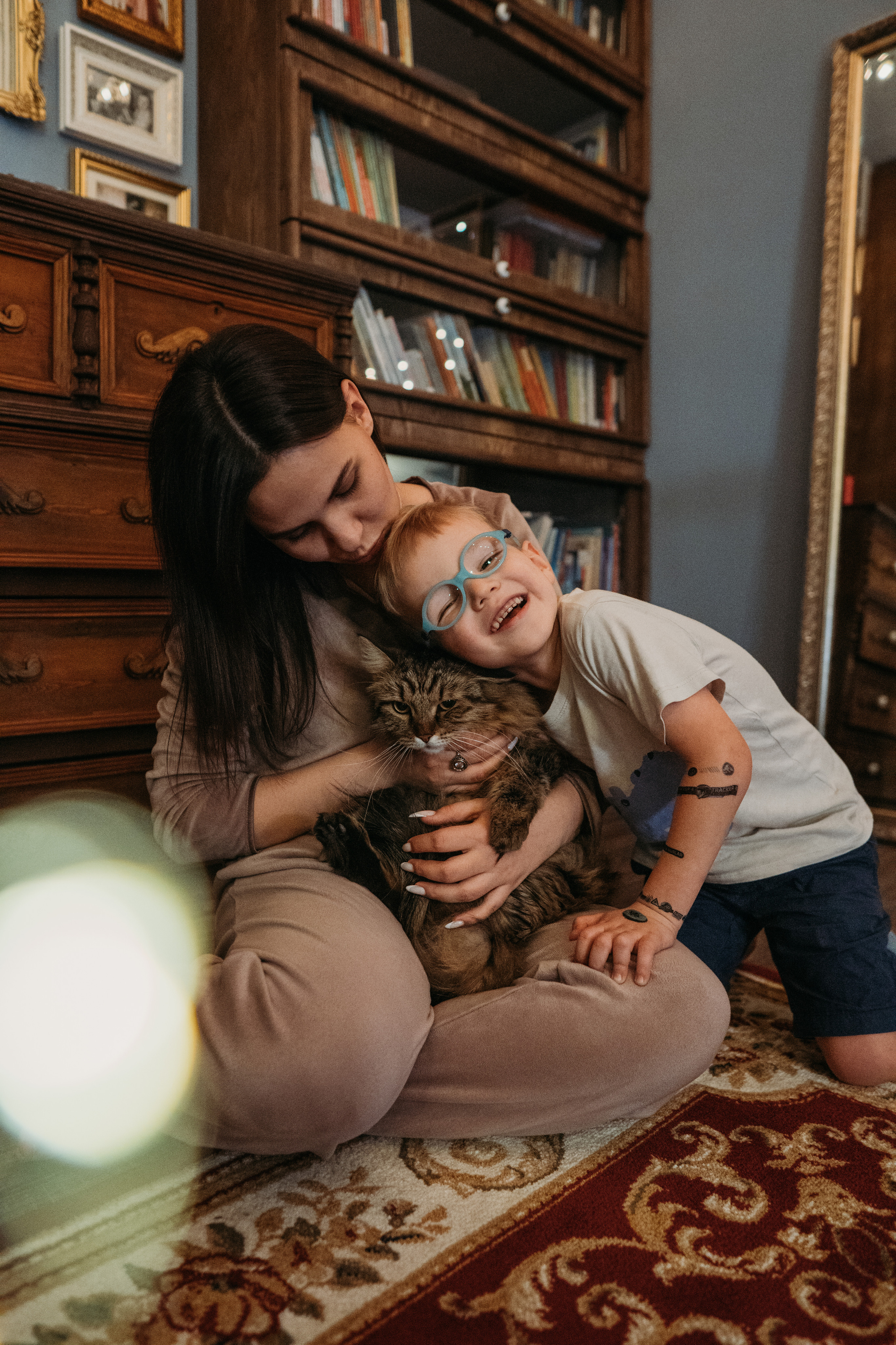 Съемка с активным ребенком (Платон и Саша). Семейный домашний фотограф в Барнауле Мария Лобастова