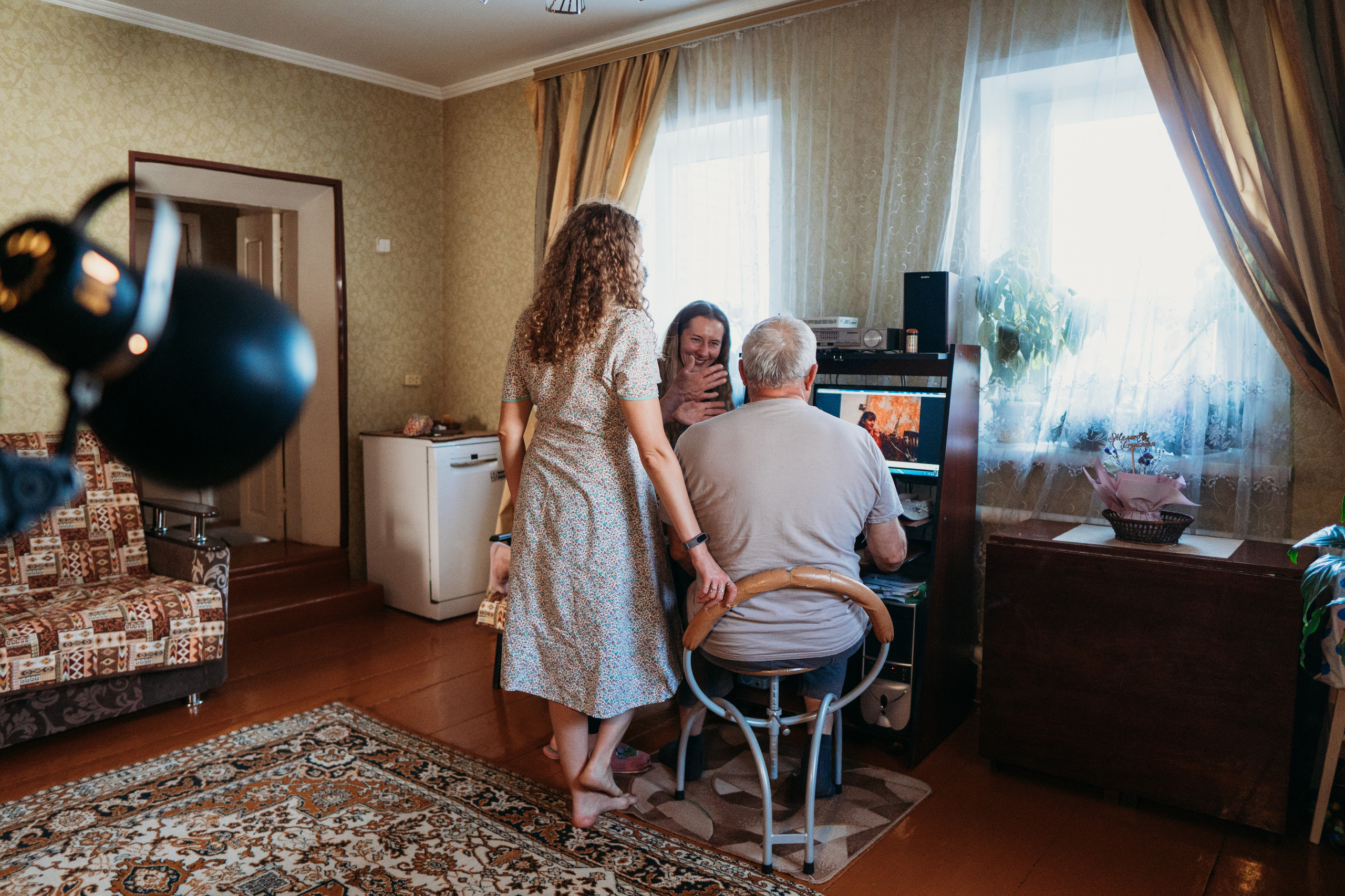 Взрослые дети и родители (Лена и ее семья). Семейный домашний фотограф в Барнауле Мария Лобастова