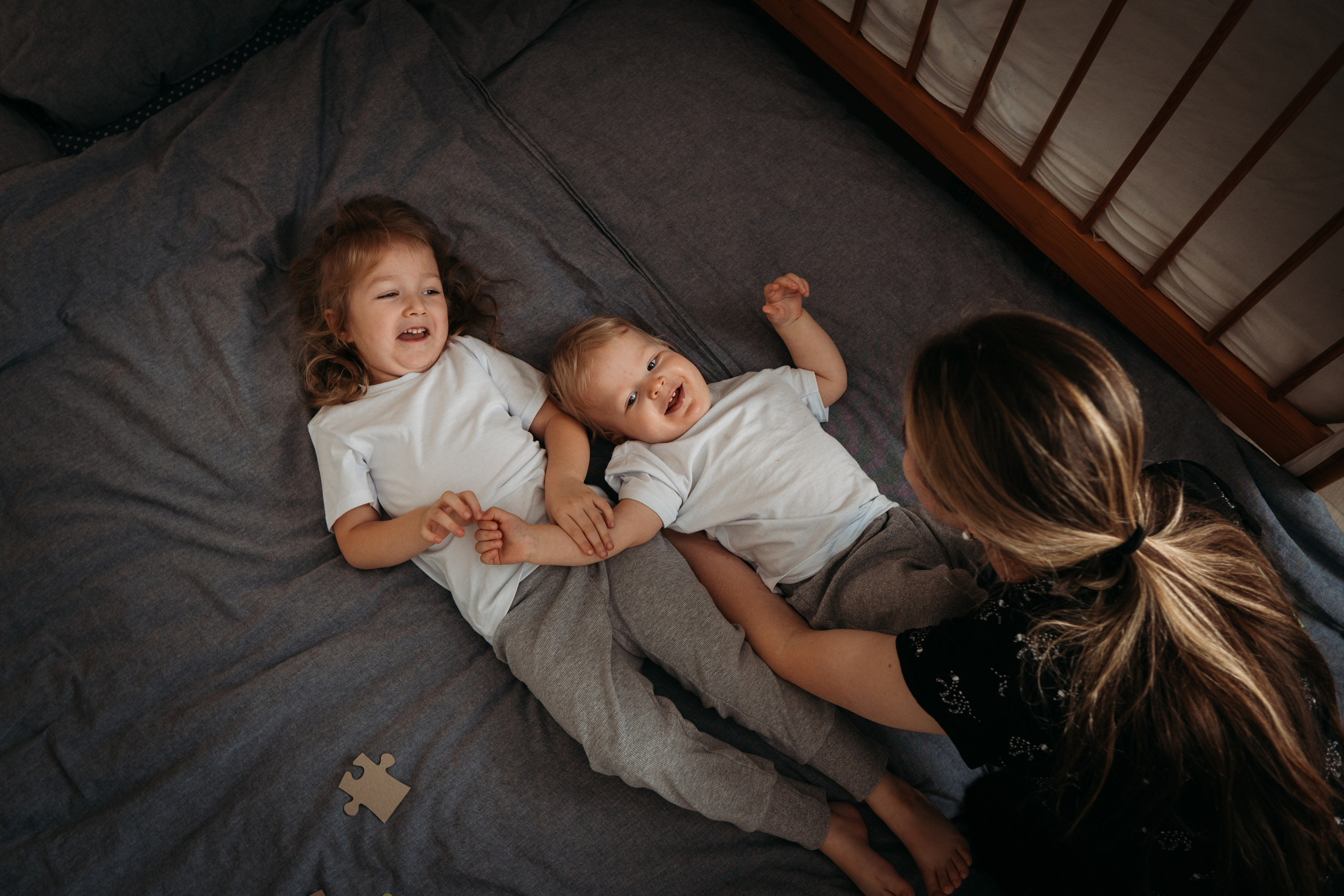 Выходные с двумя детьми (Наташа, Андрей и малыши). Семейный домашний фотограф в Барнауле Мария Лобастова