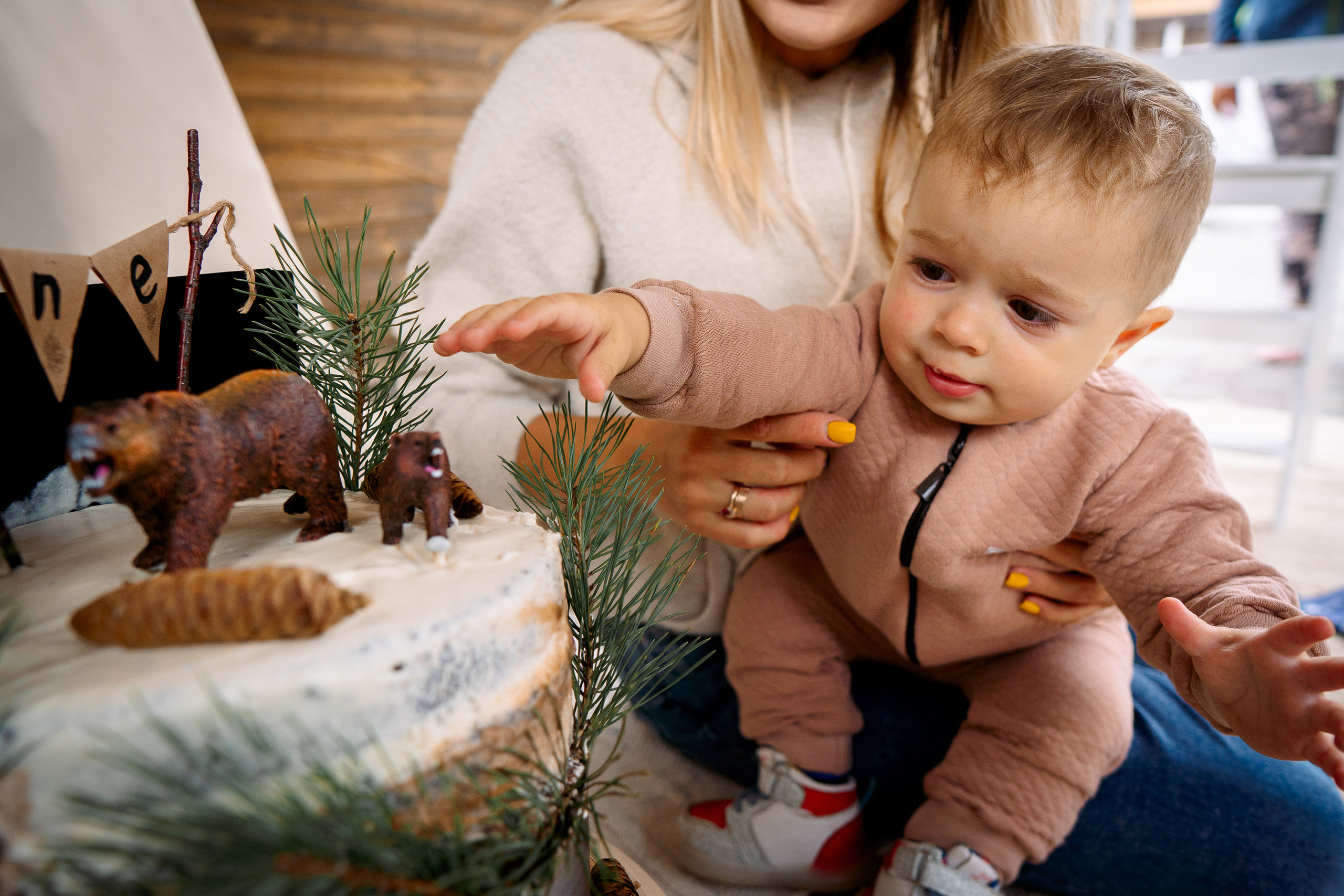 Годик Дане на даче. Семейный домашний фотограф в Барнауле Мария Лобастова