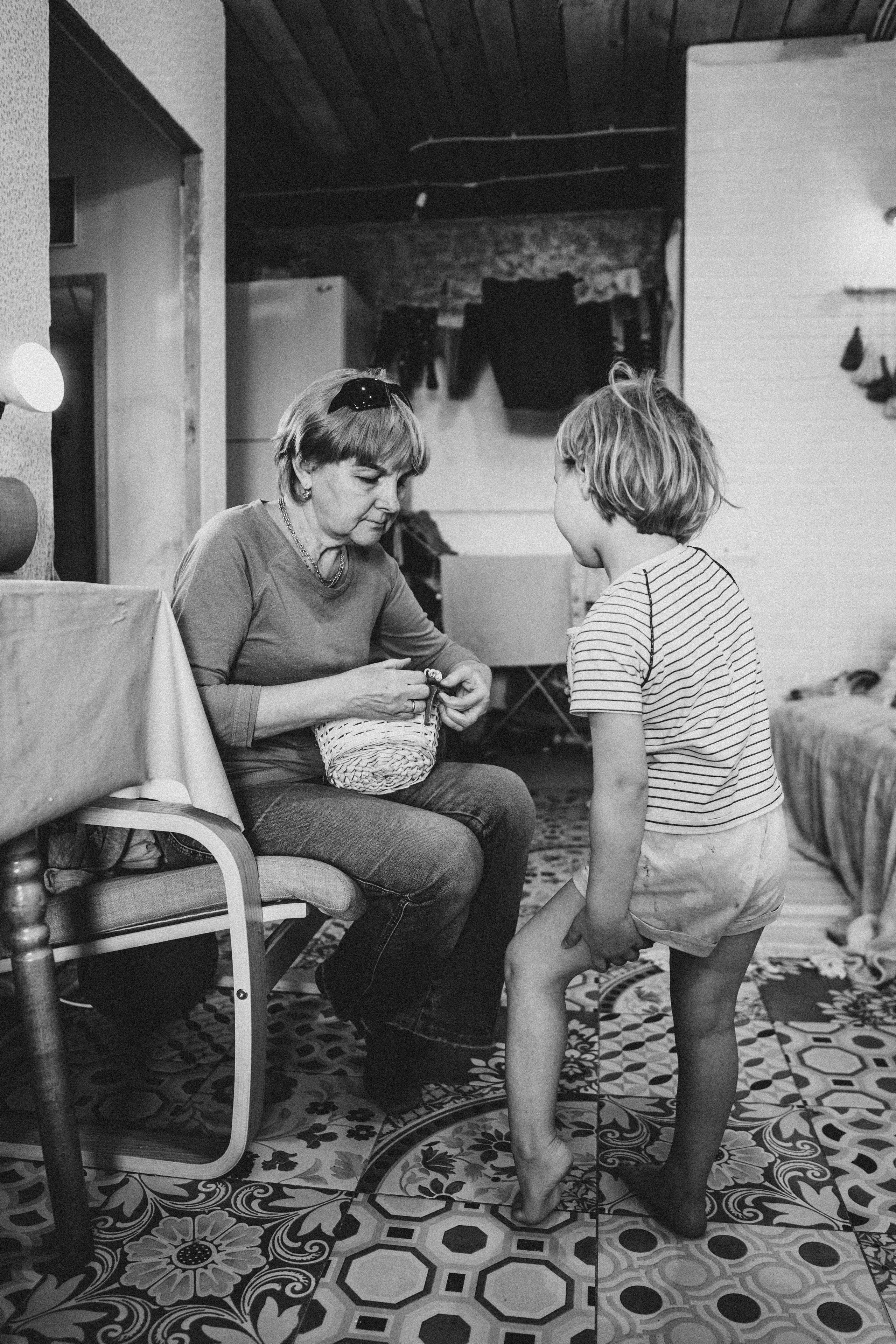 Один день мамы двух детей (Таня, Яша и Дарина). Семейный домашний фотограф в Барнауле Мария Лобастова