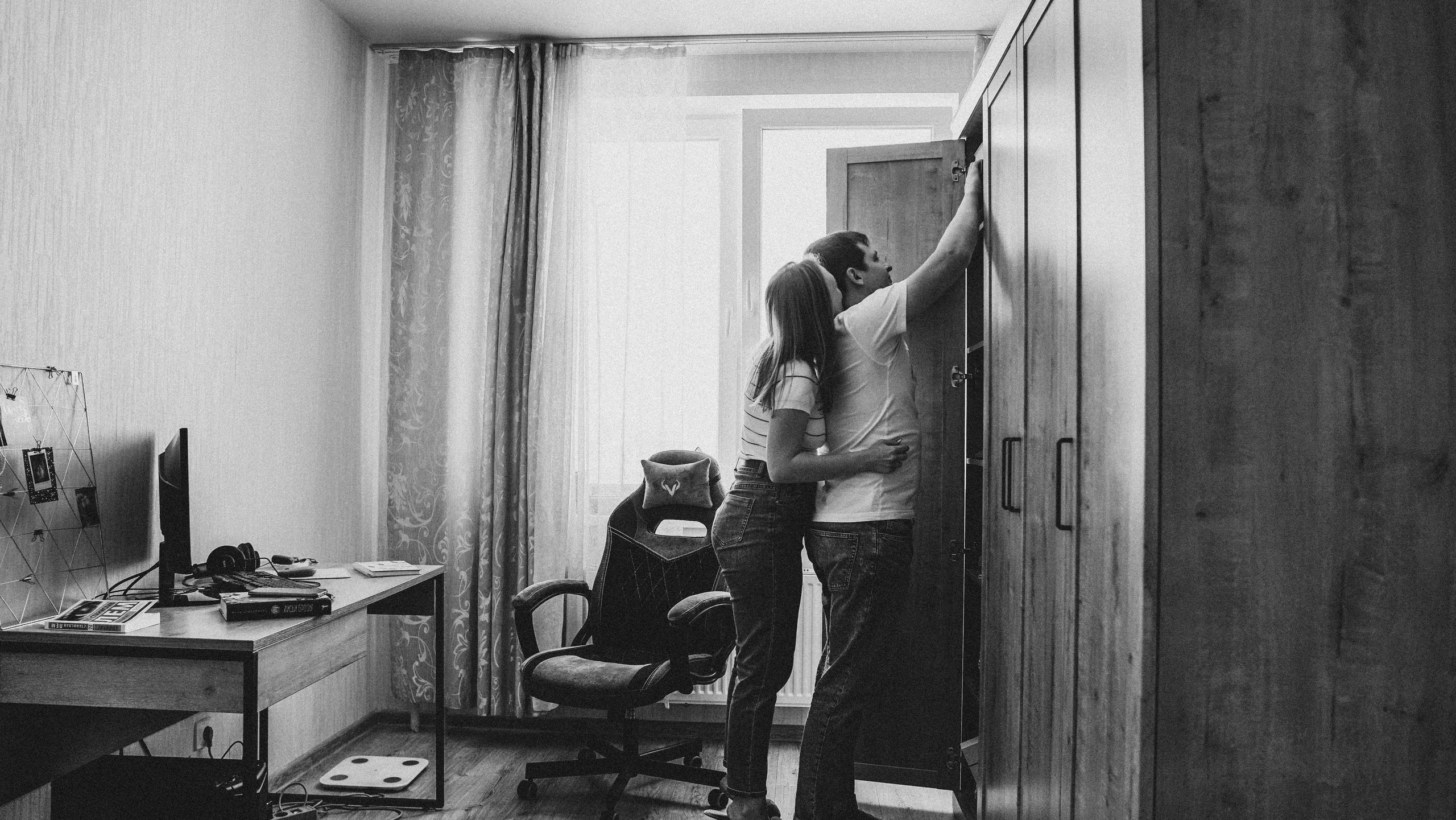 Лавстори в своей квартире (Ира и Илья). Семейный домашний фотограф в Барнауле Мария Лобастова