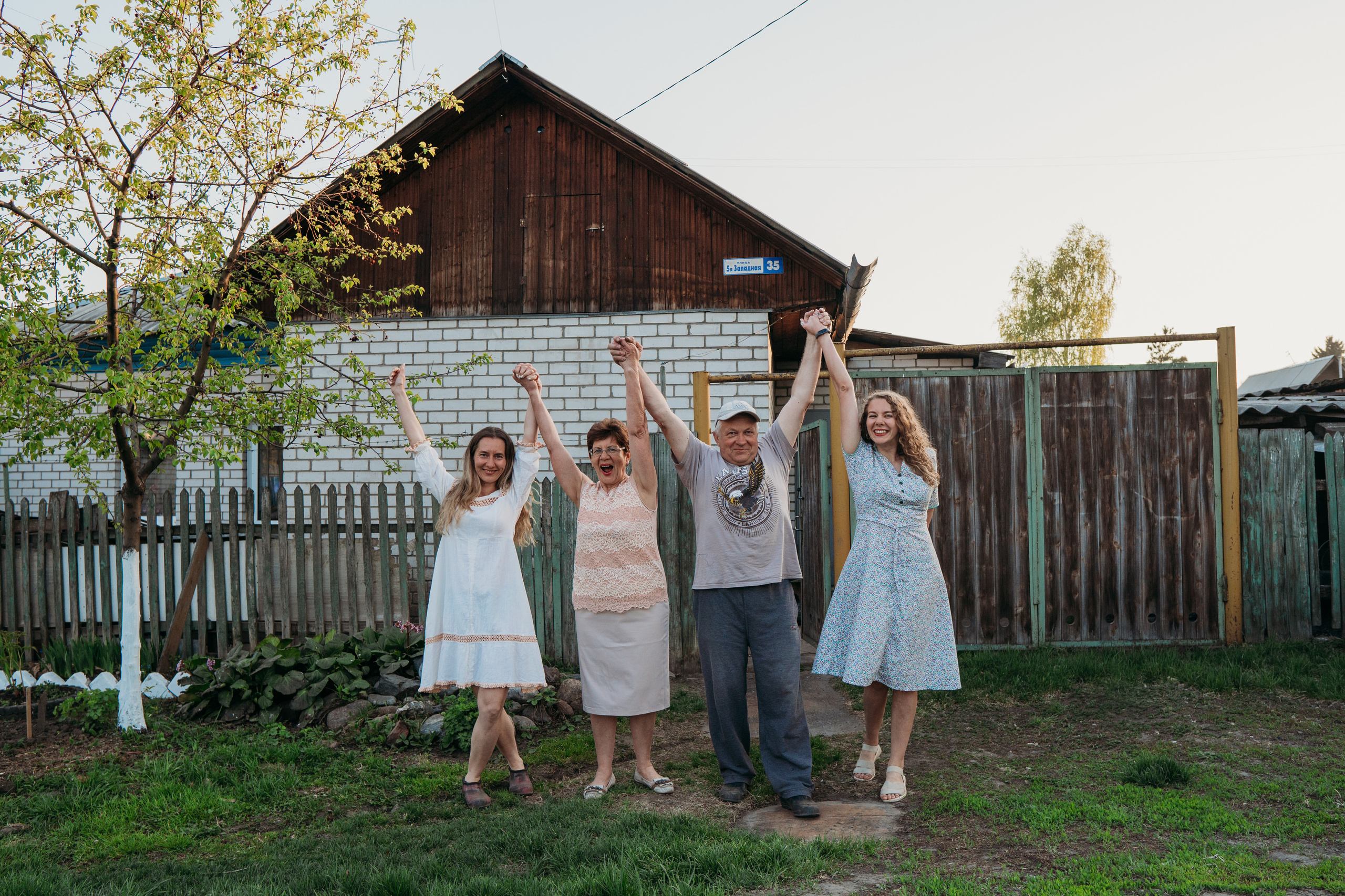 Взрослые дети и родители (Лена и ее семья). Семейный домашний фотограф в Барнауле Мария Лобастова
