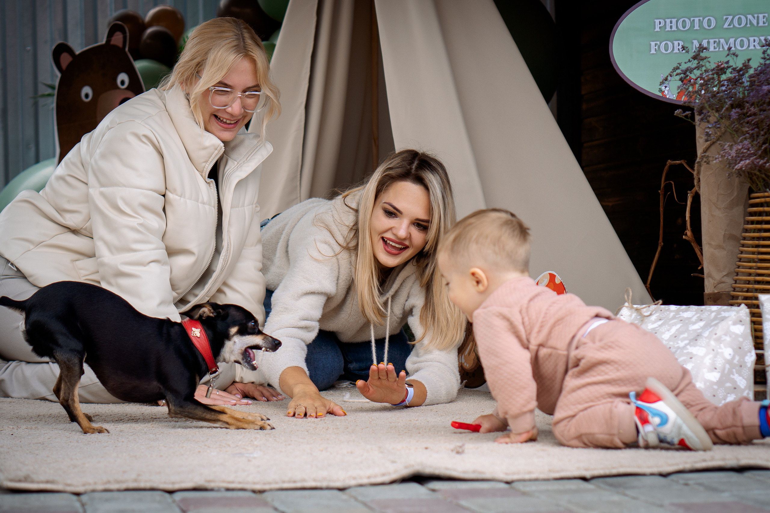 Годик Дане на даче. Семейный домашний фотограф в Барнауле Мария Лобастова