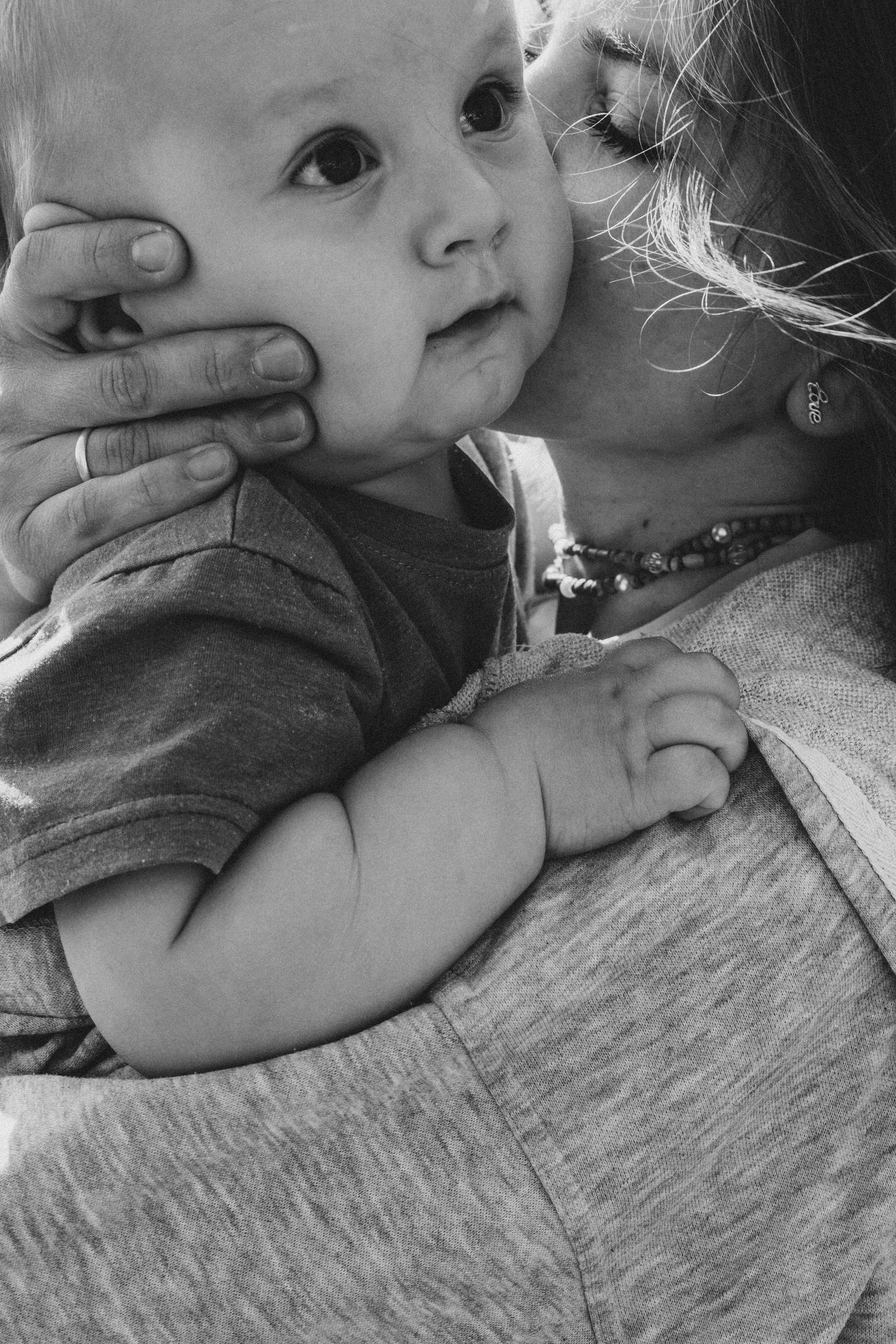 Один день мамы двух детей (Таня, Яша и Дарина). Семейный домашний фотограф в Барнауле Мария Лобастова