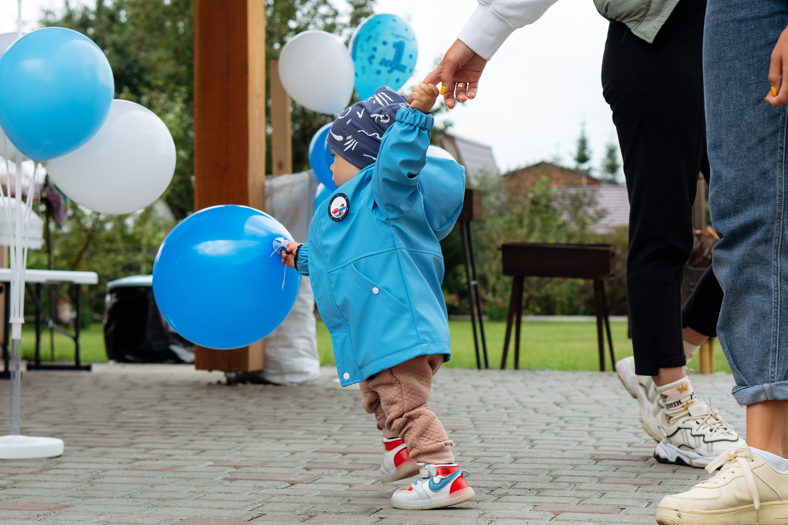 Годик Дане на даче. Семейный домашний фотограф в Барнауле Мария Лобастова