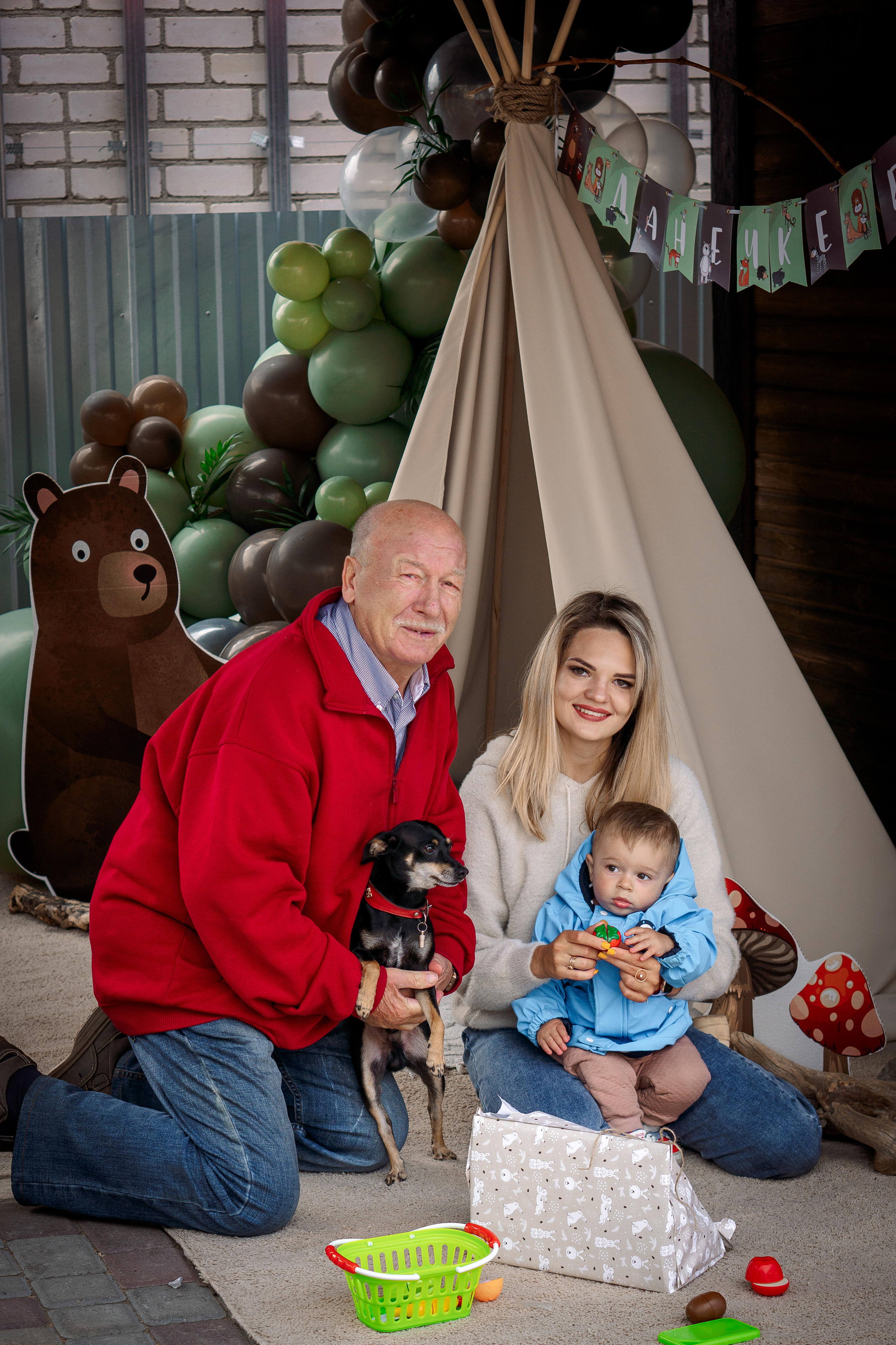 Годик Дане на даче. Семейный домашний фотограф в Барнауле Мария Лобастова
