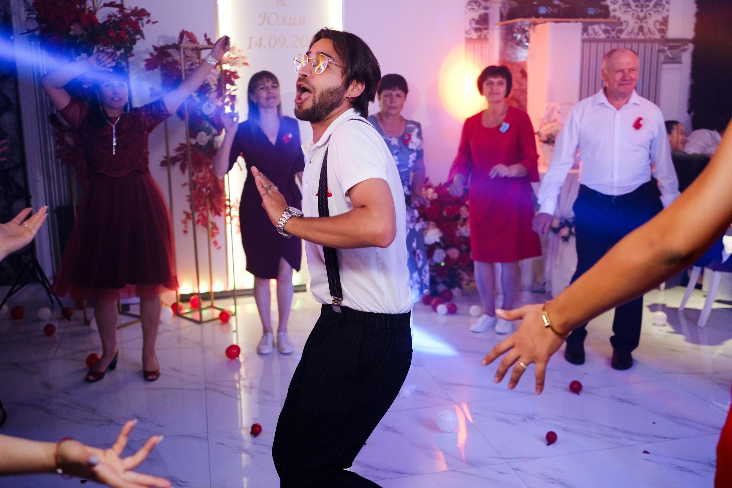 Михаил и Юлия. Свадебный фотограф | репортаж | праздники | крещение