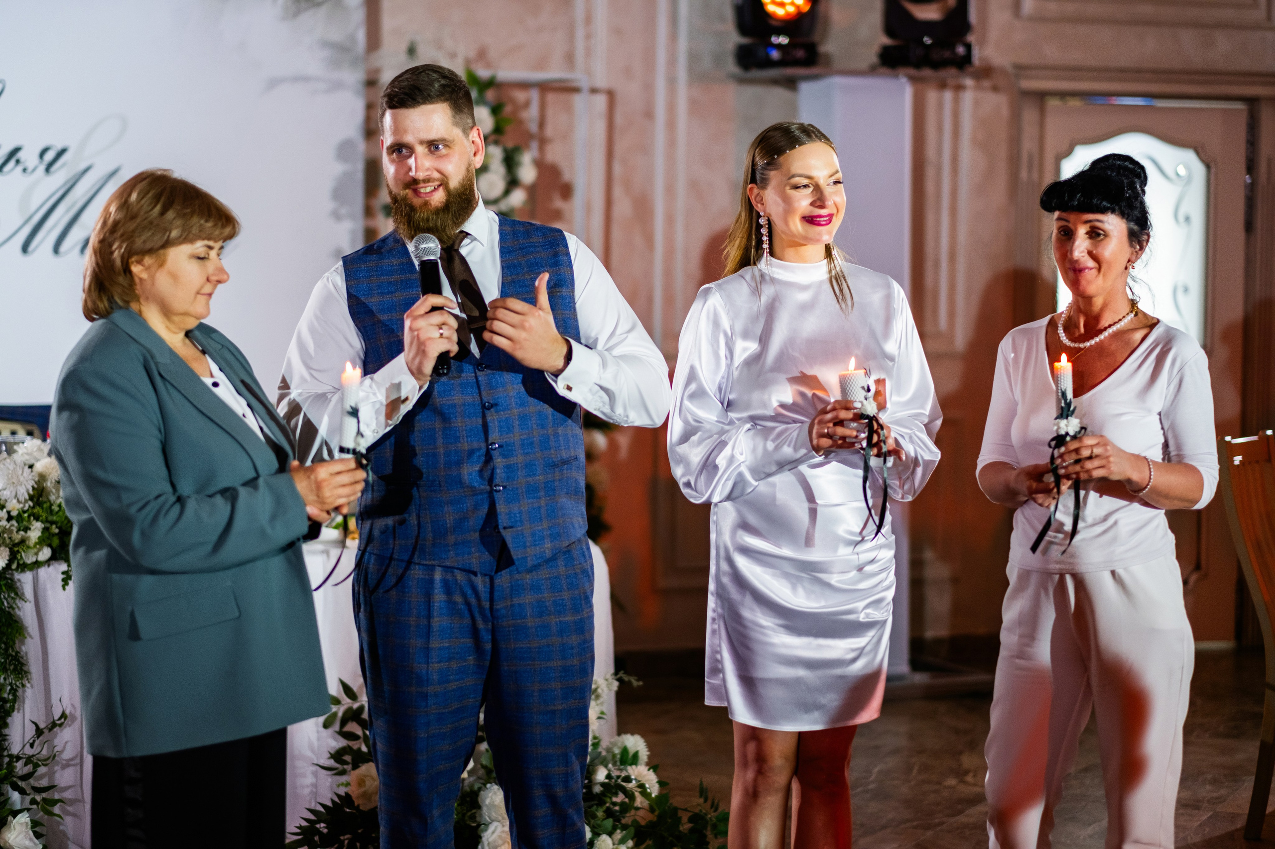 Илья и Мария. Свадебный фотограф | репортаж | праздники | крещение