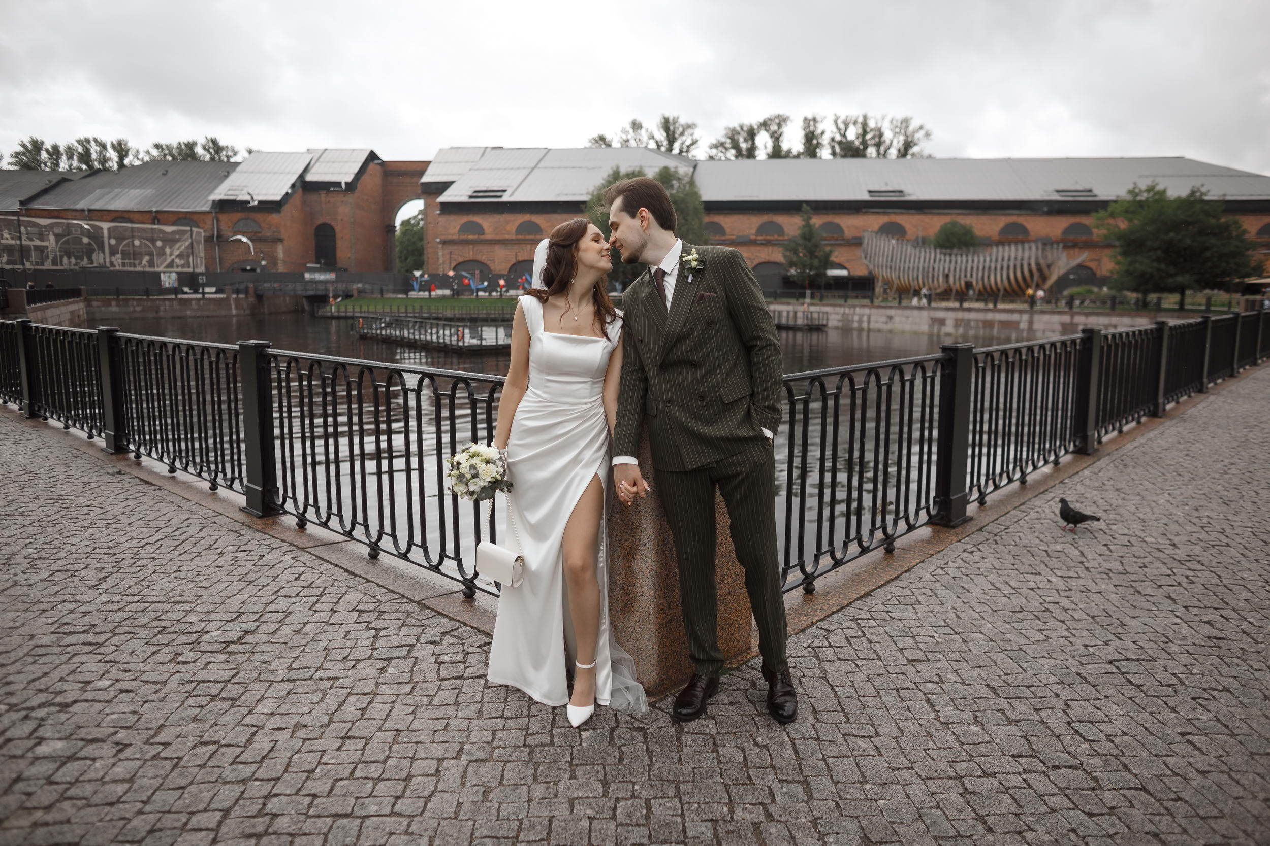 Свадебная фотосессия в Санкт-Петербурге. Свадебный фотограф Игорь Брундасов 8PHOTO на свадьбу венчание загс СПб