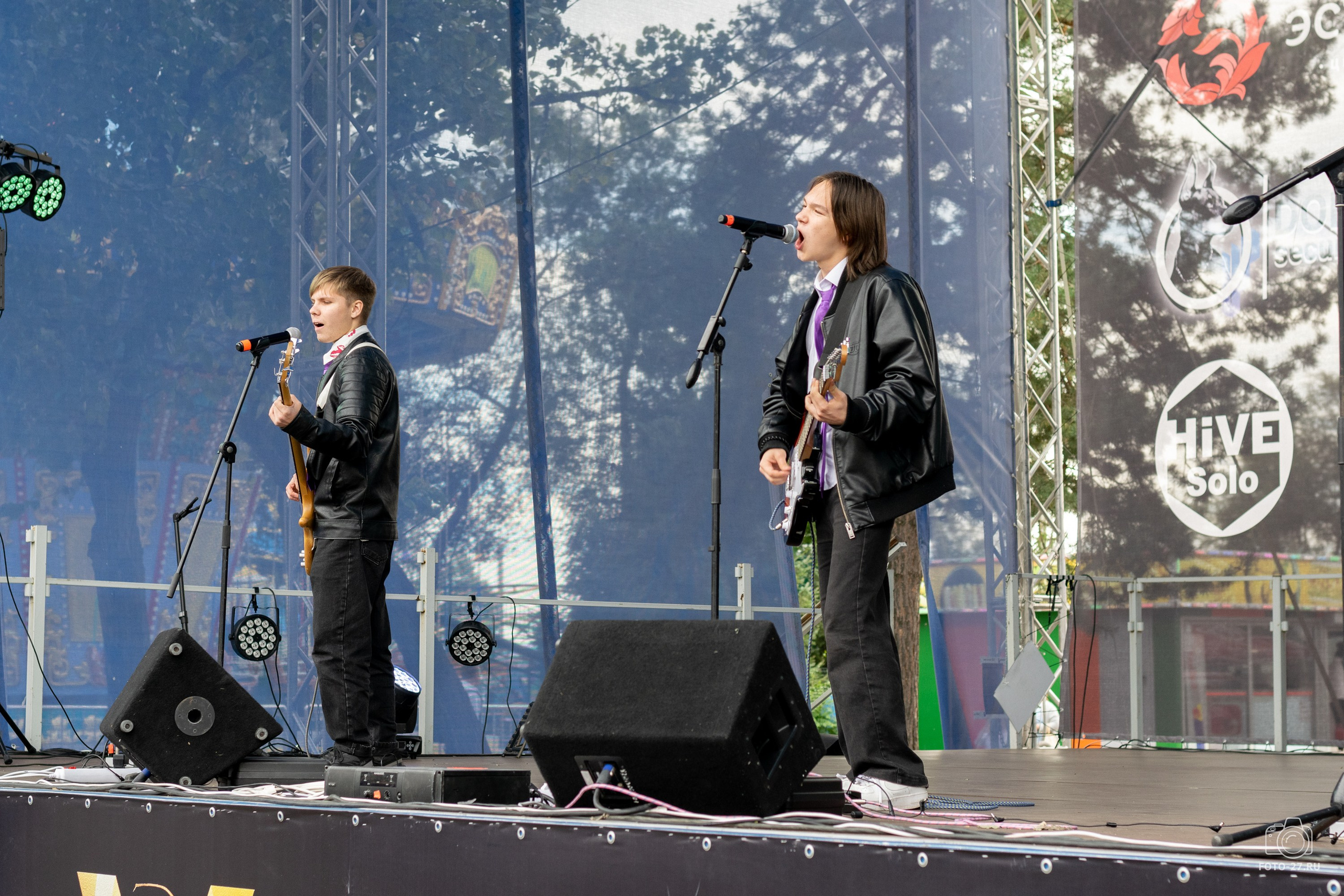 Антон Курдюмов фотограф в Хабаровске Рина Курдюмова фото27 foto27 Антон Дорофеев репортажный репортаж документалист Тони и Рина фотосоздатели Международный фестиваль Рок в защиту животных Хабаровск