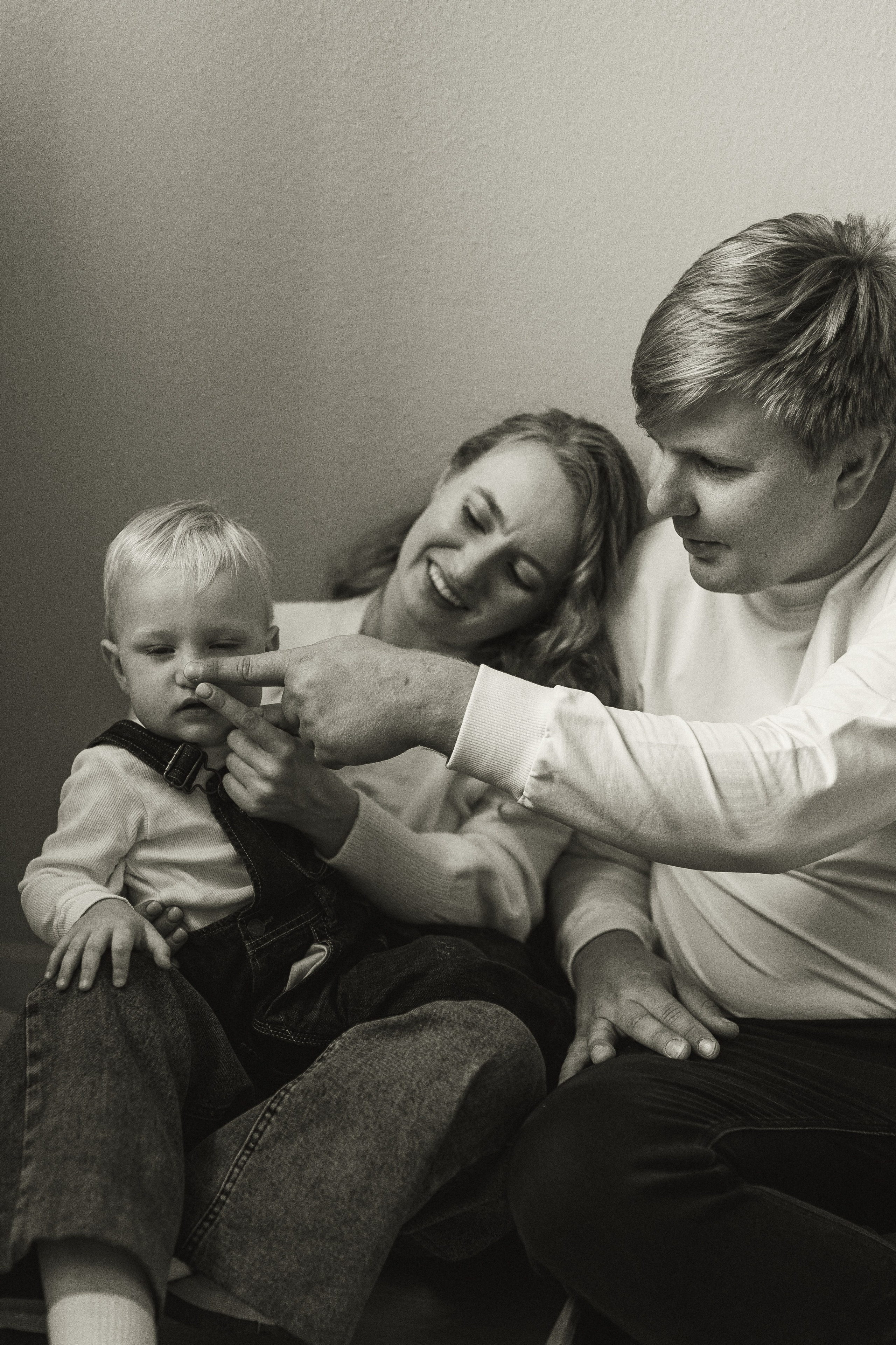 Фотосессия дружная семья. Съёмка в студии. Фотограф в Ставрополе Svetlana Matveeva