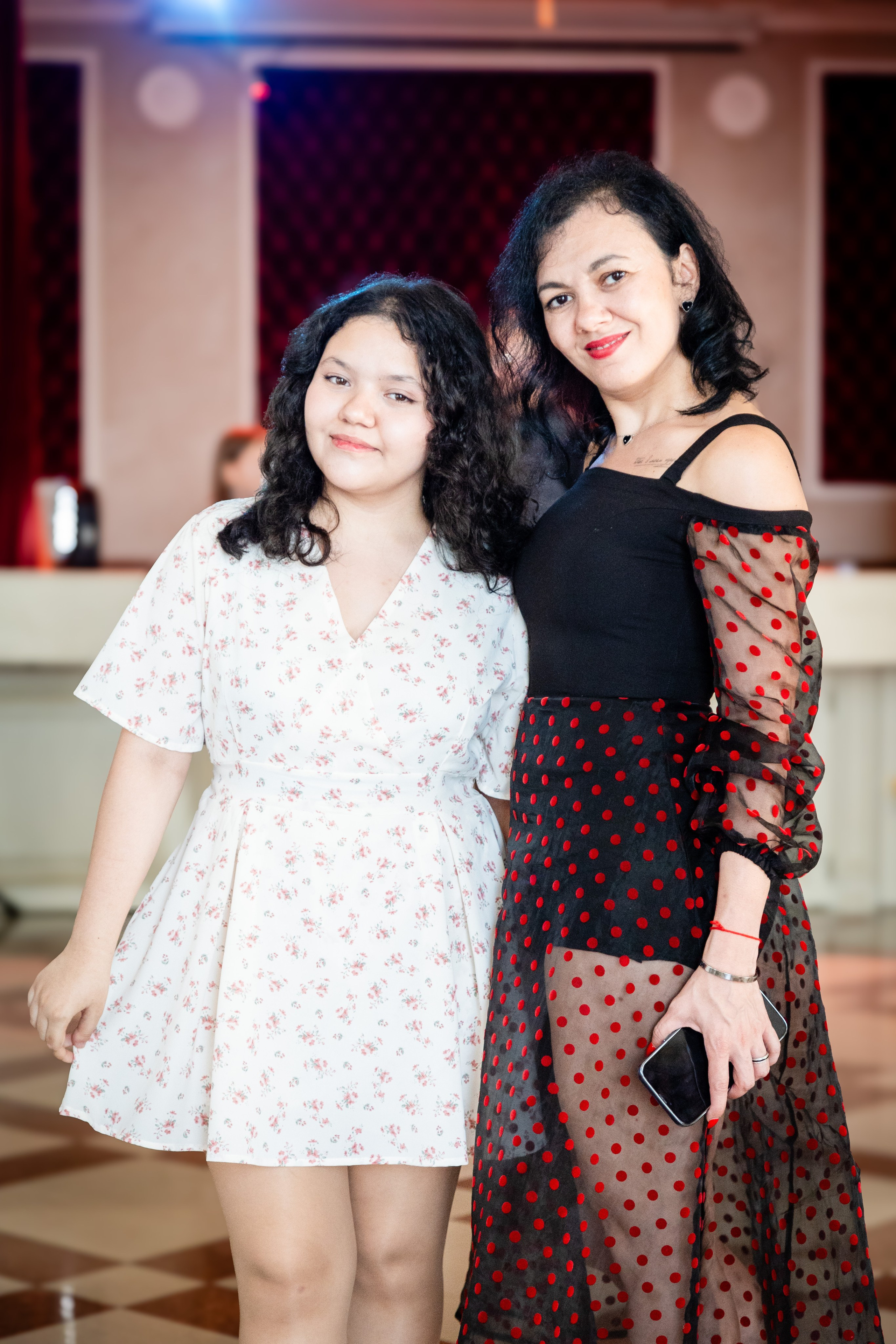 Школьный выпускной. Детский фотограф видеограф в Хабаровске Михаил Орлов