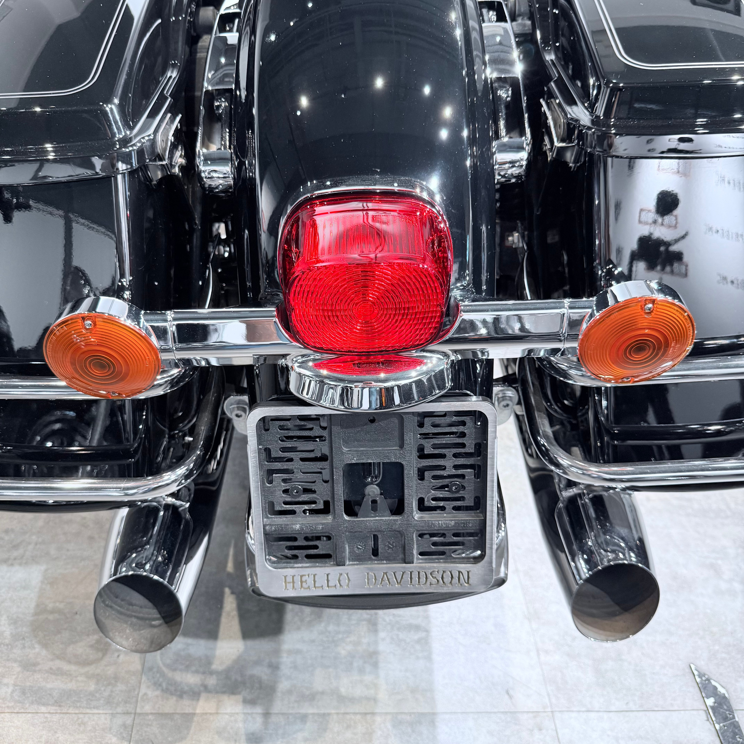 2010 Street Glide АВS Vivid Вlаck. Hello Davidson, Москва. Только хорошие мотоциклы…