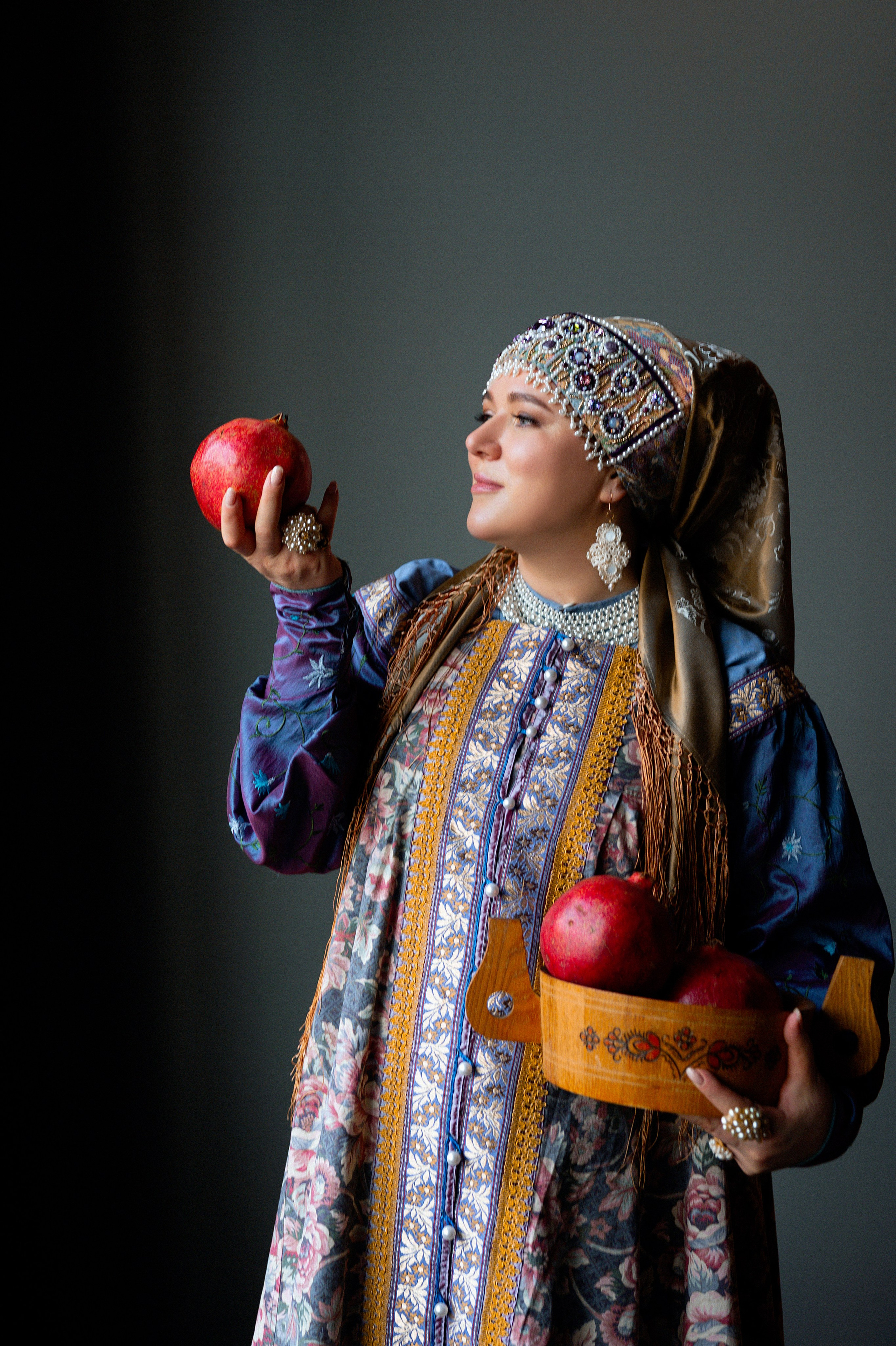 Фотосессия в русском народном костюме. Фотограф Юлия Кондратьева