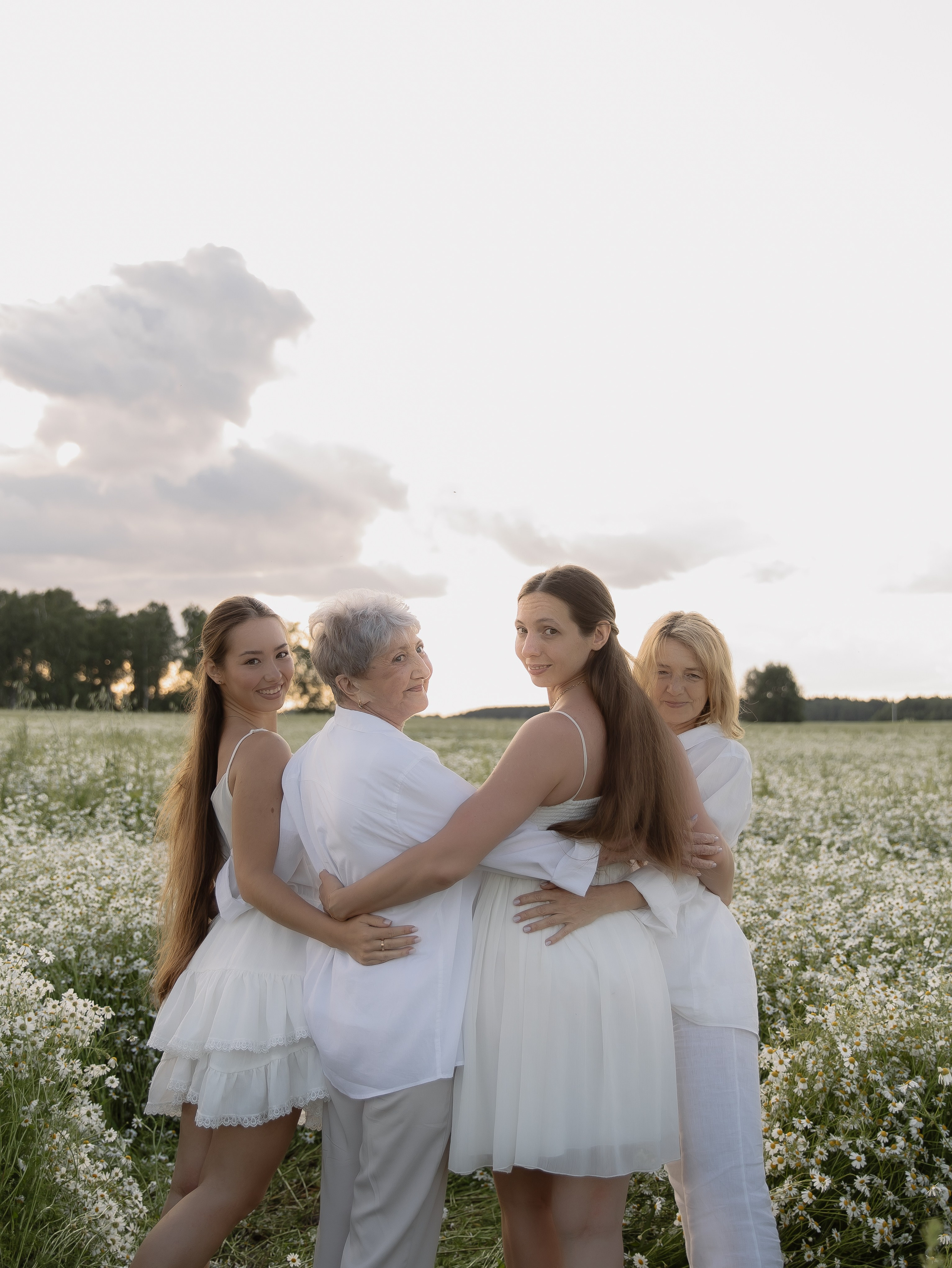 Фотосессия в ромашках Челябинск. СВАДЕБНЫЙ ФОТОГРАФ ЧЕЛЯБИНСК