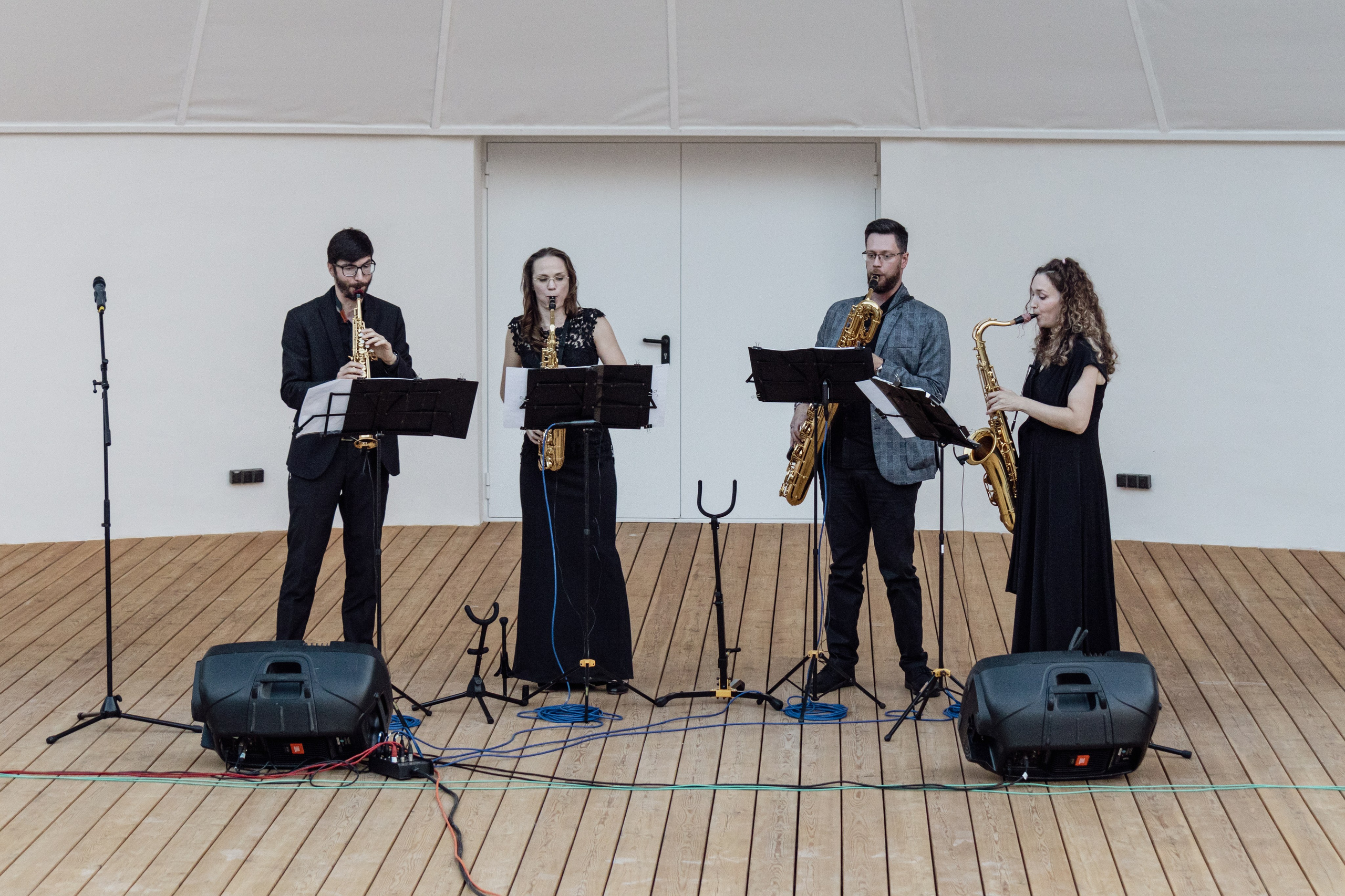 Концерты и фестивали. Свадебный и репортажный фотограф Максим Вакс. Съемка любых мероприятий в Екатеринбурге