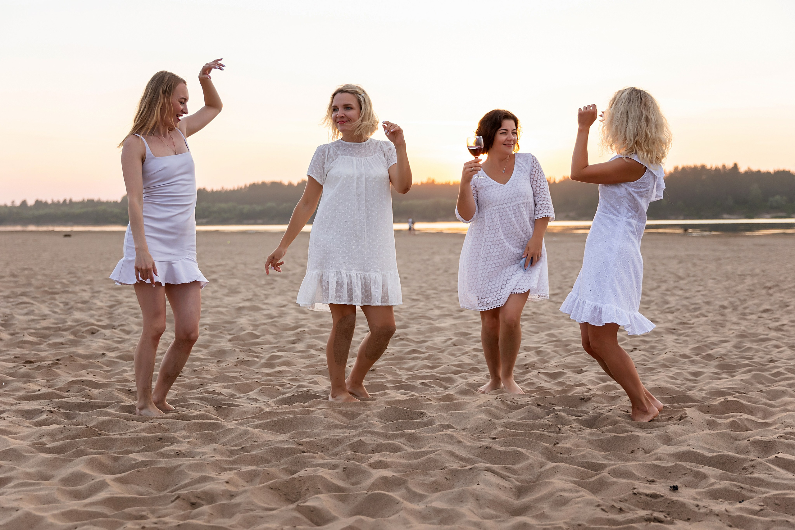 Фотосессия с подругами. Фотограф Ирина Бобрешова. Коряжма