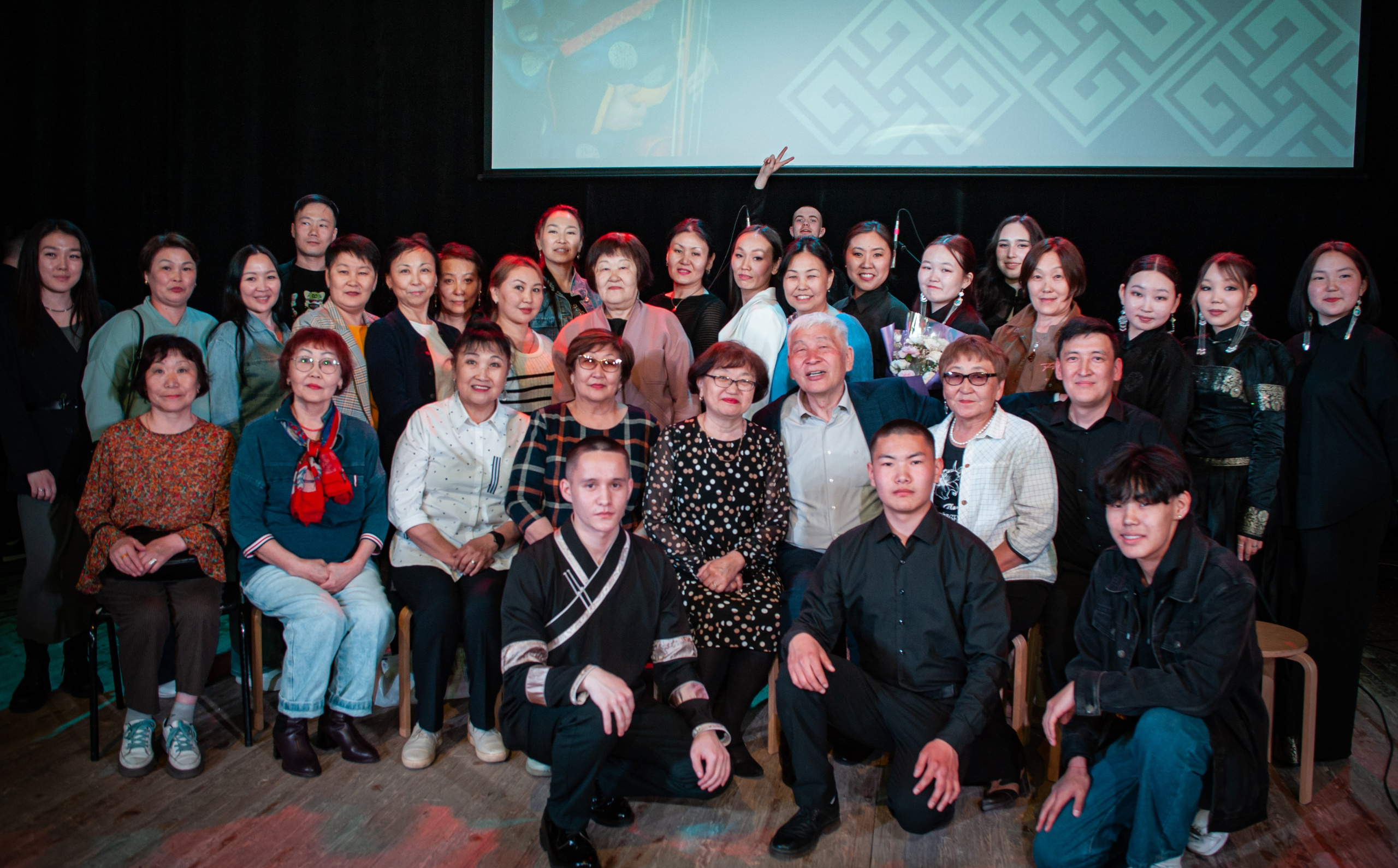 Эрдэм Дымбрылов_ Концерт_ Колледж Исскуств. Андреева Александра фотограф в г. Улан-Удэ