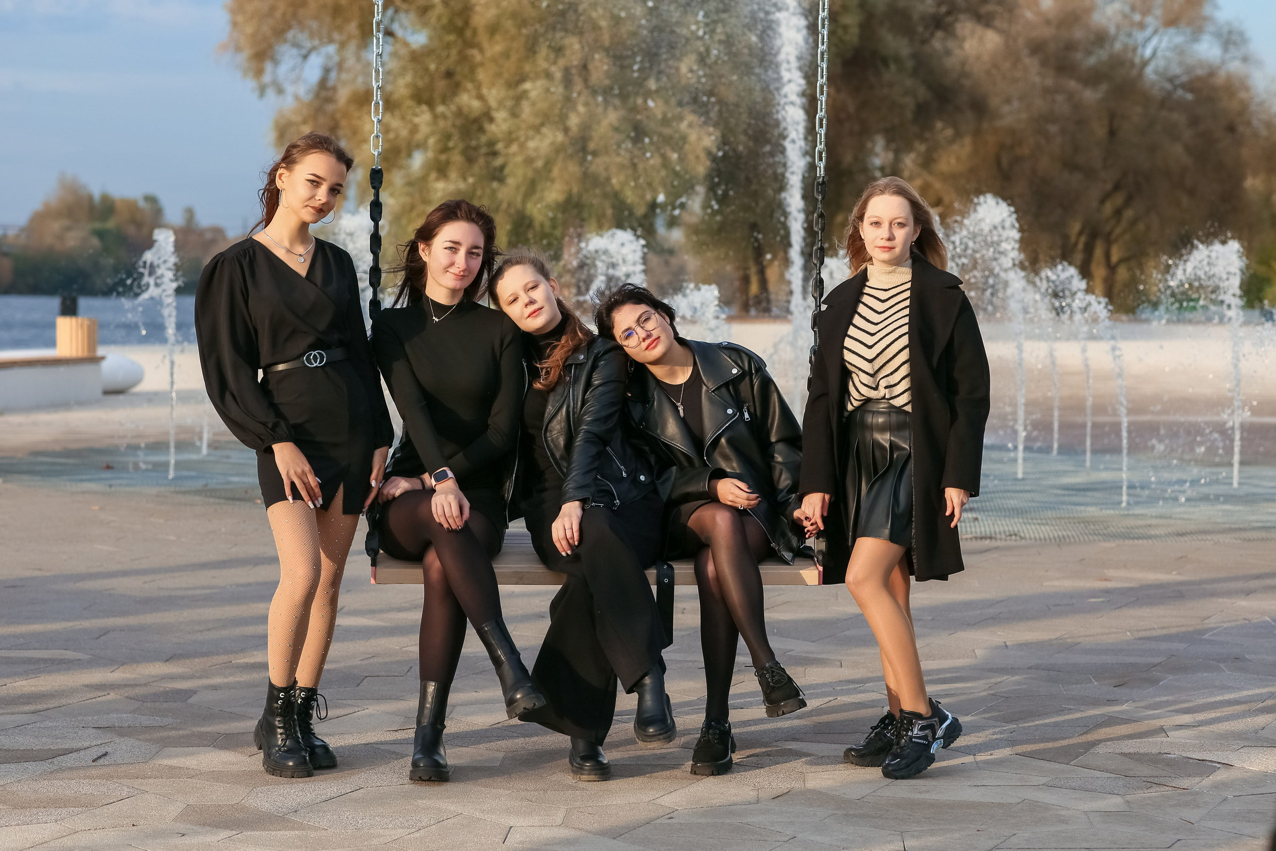 Пляж «Берега». Школьные выпускные альбомы в Белгороде