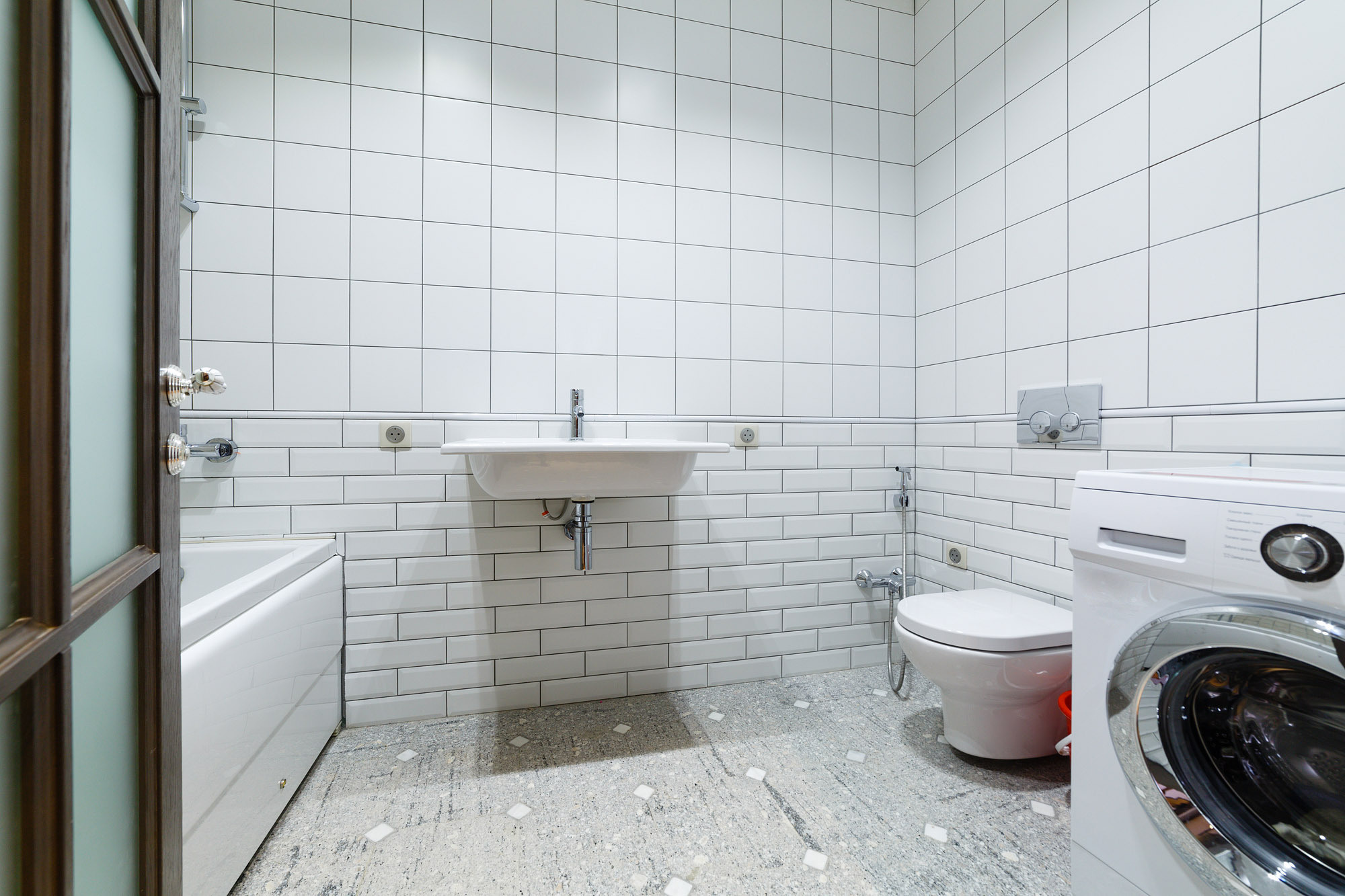 Фотосъемка интерьеров и архитектуры квартиры, дома, офиса или здания. Арт фотограф и видеограф в Алматы Роман Барелко