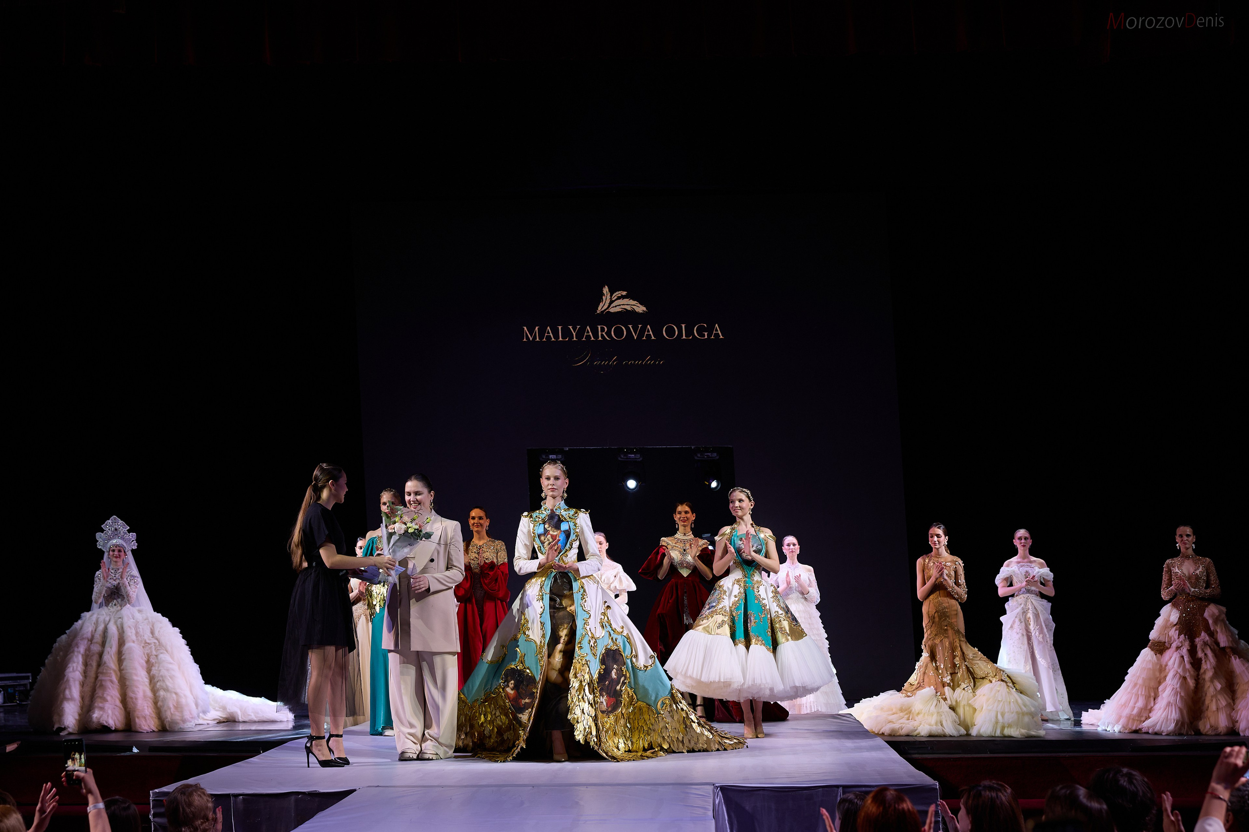 Платье города 2024