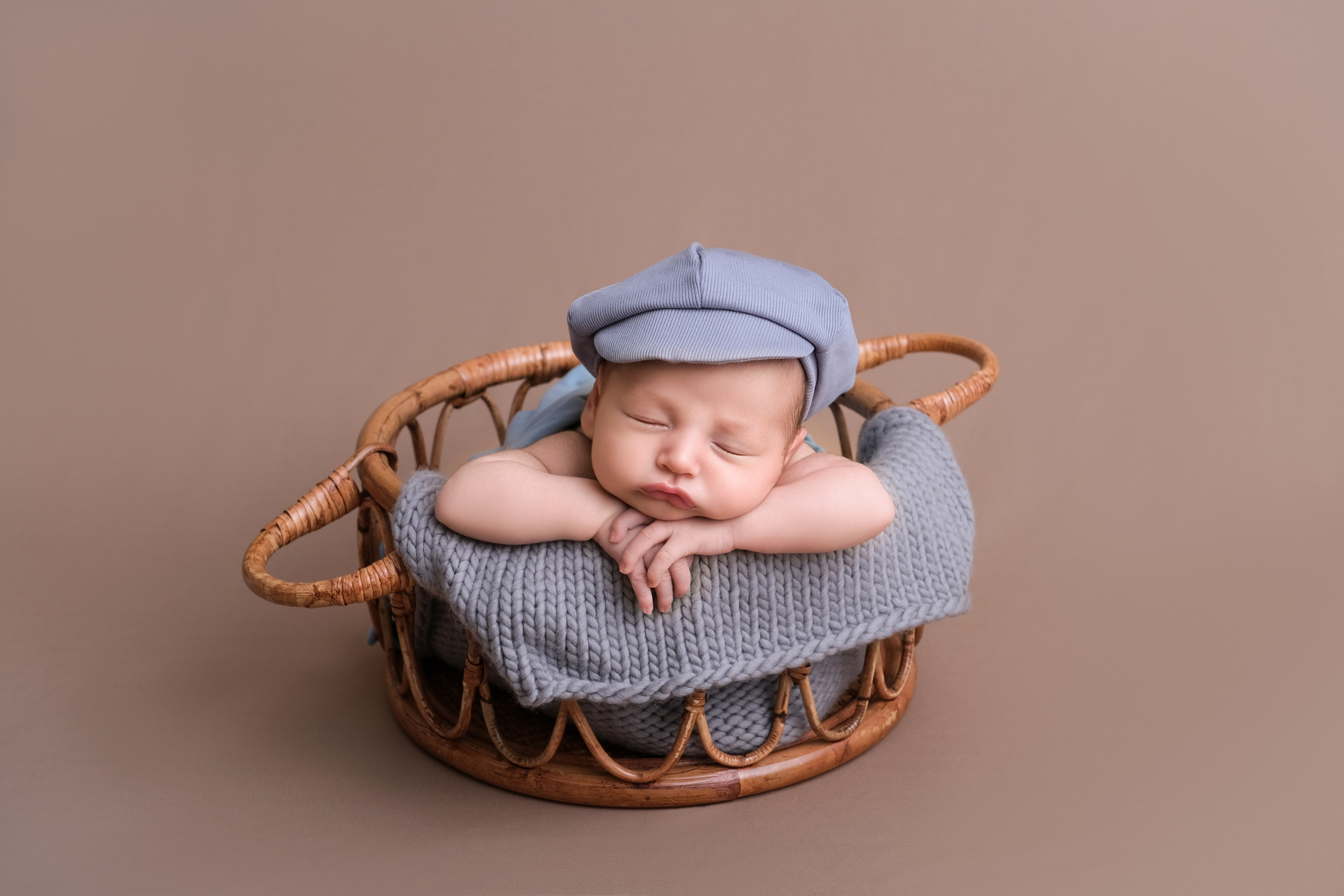 Новорожденные. Фотограф новорожденных в Караганде