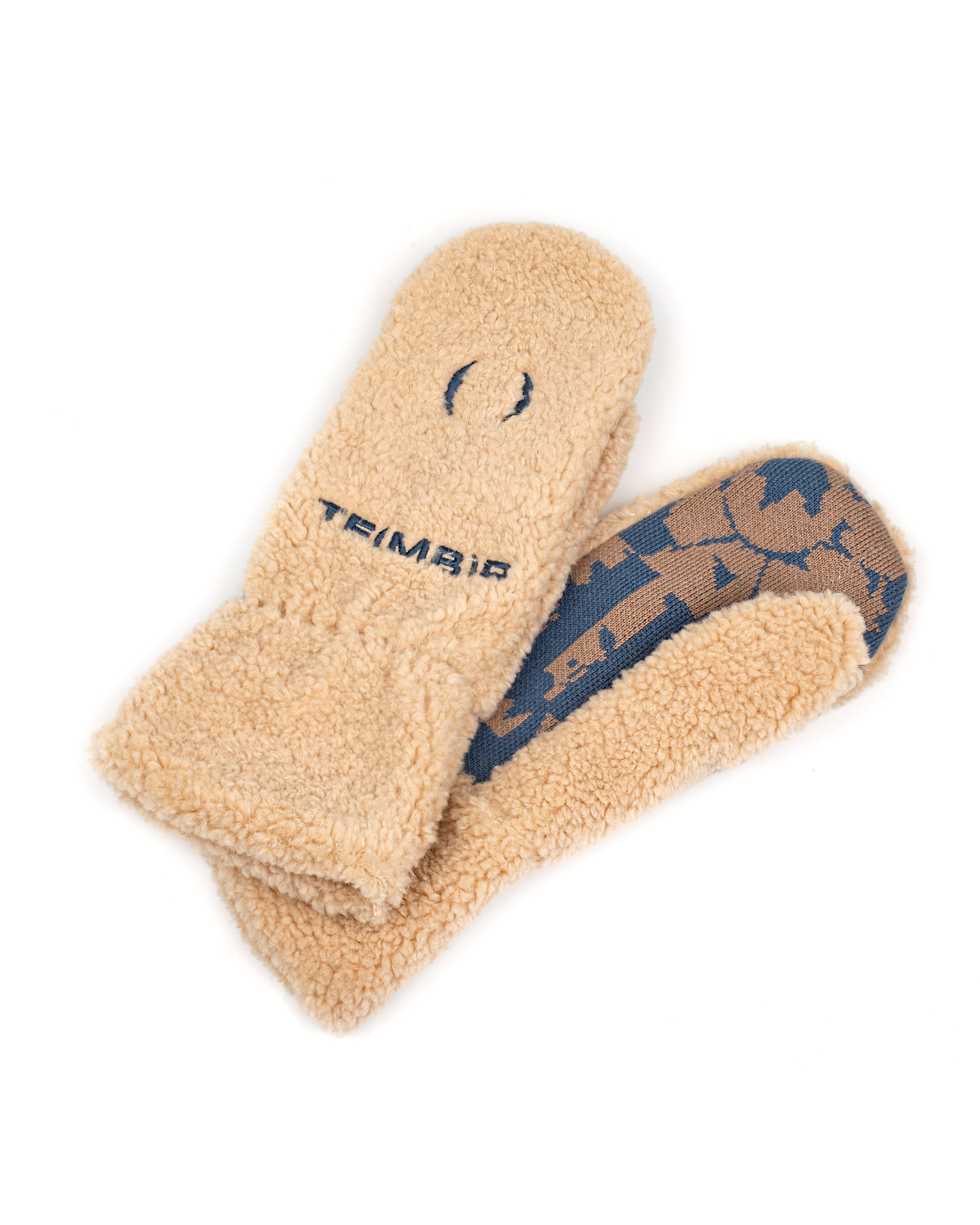 Предметная съемка. Варежки. MaraClub Foto предметное фото для сайта и маркетплейсов в Москве и области