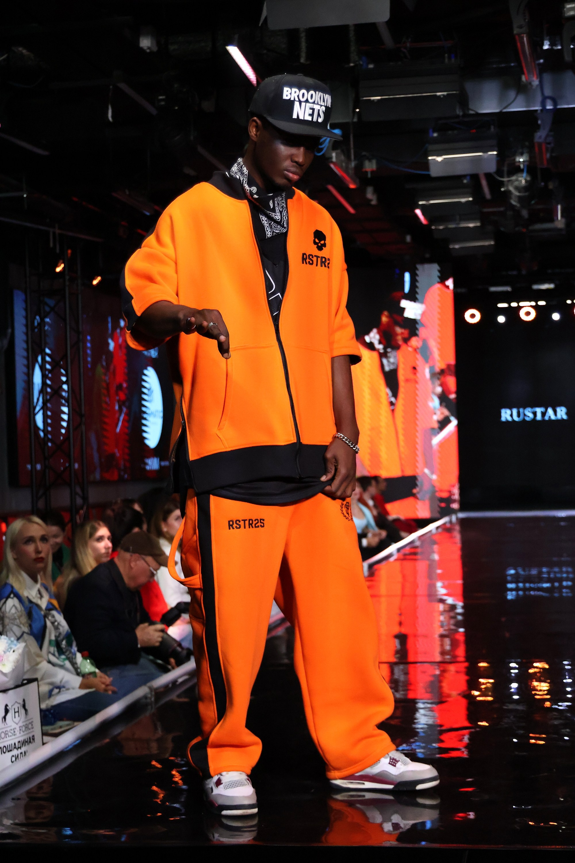 Показ МКММ на Якиманке 26. Спортивный и репортажный фотограф Ермакова Светлана