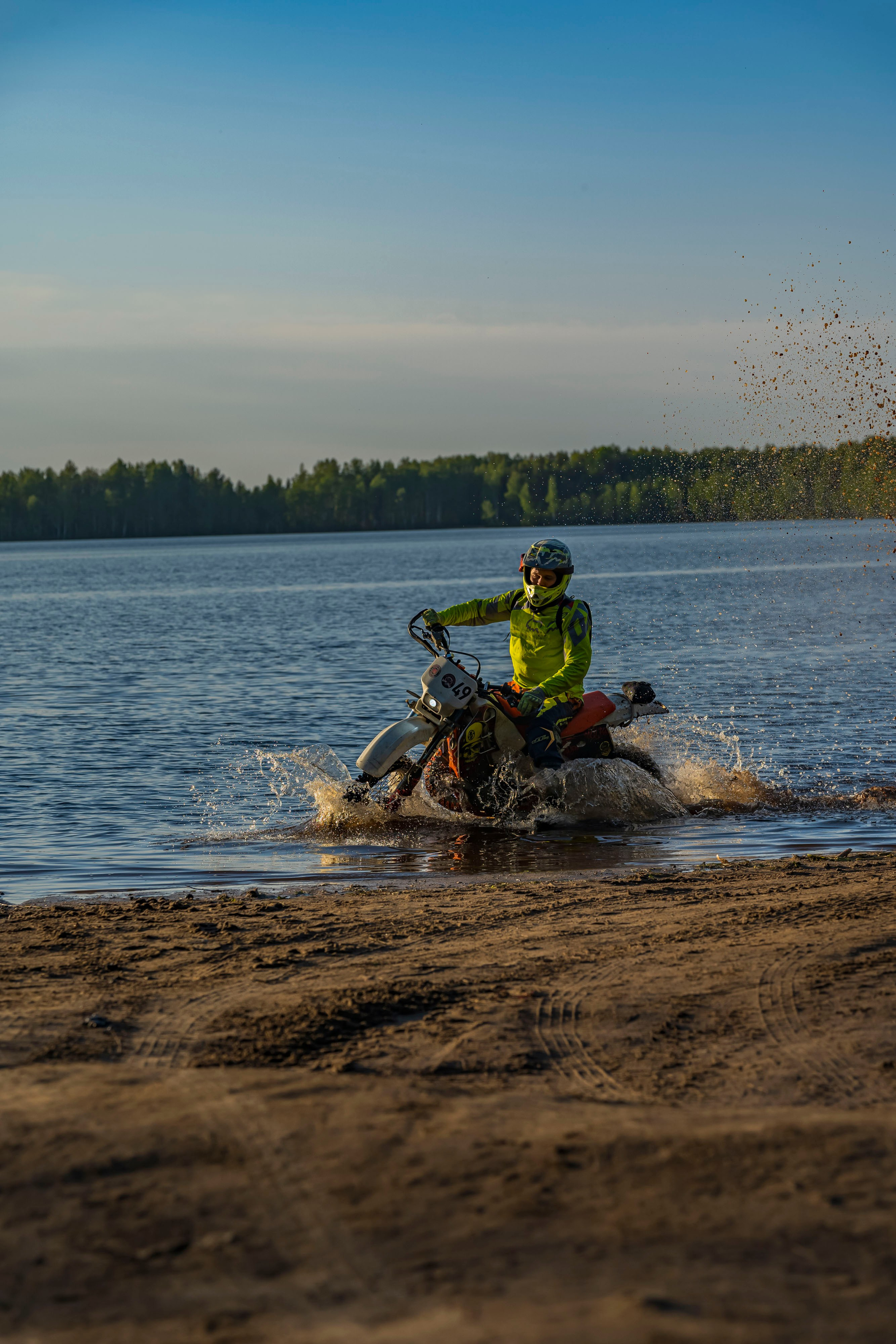 Владимир. Графический дизайнер Илья Левченко