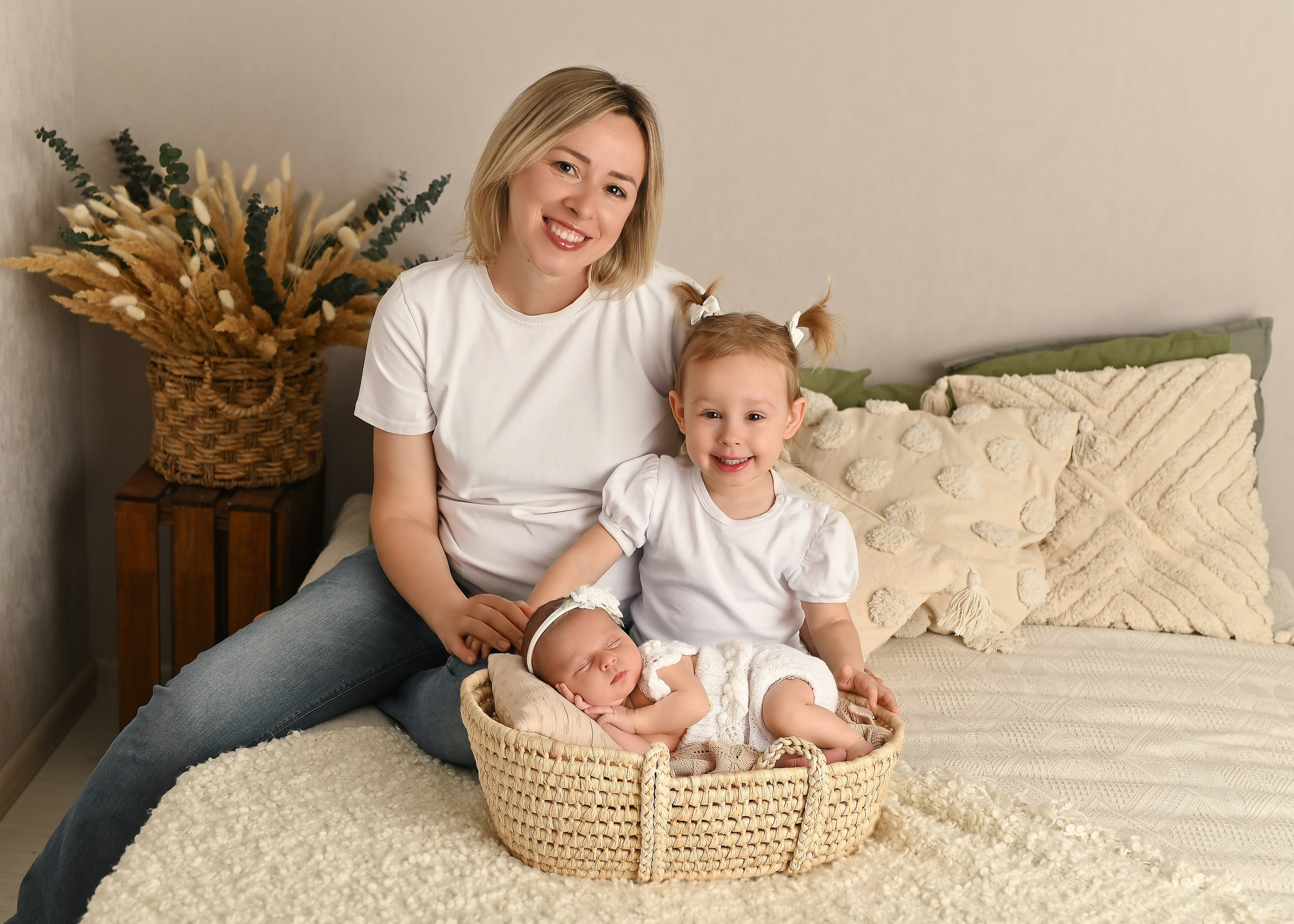 Лайфстайл с элементами ньюборн. Фотограф новорождённых малышей в Краснодаре Татьяна Нагорная