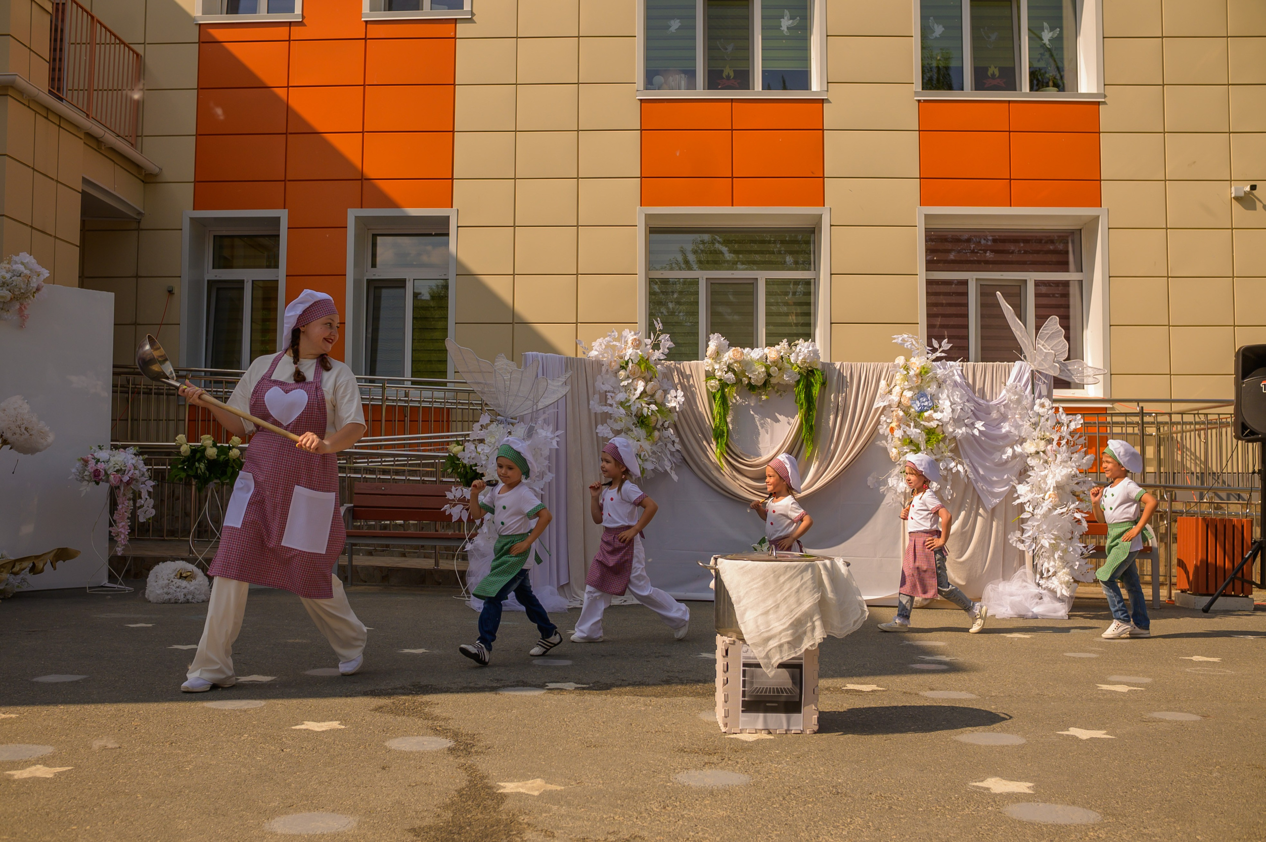 Репортаж выпускного группа «Фантазёры» 3 садик. Фотограф новорожденных, семейный детский в Тюмени Татьяна Морозова