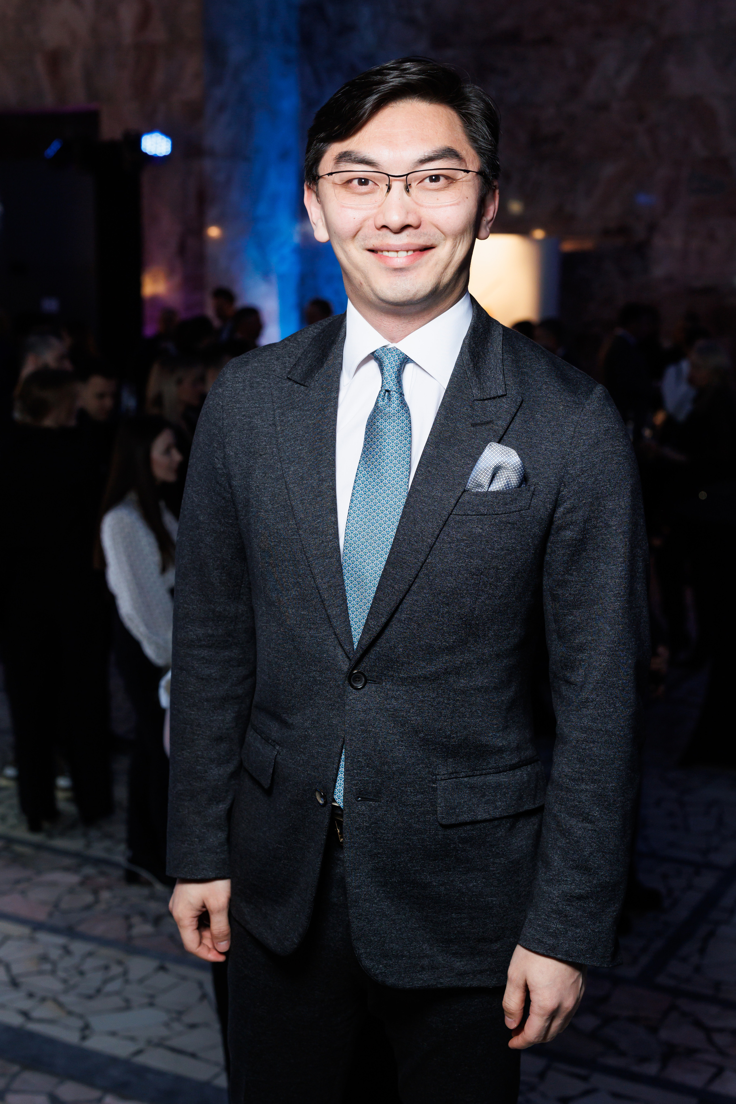 Репортаж. Суперфотограф Виталий Коликов