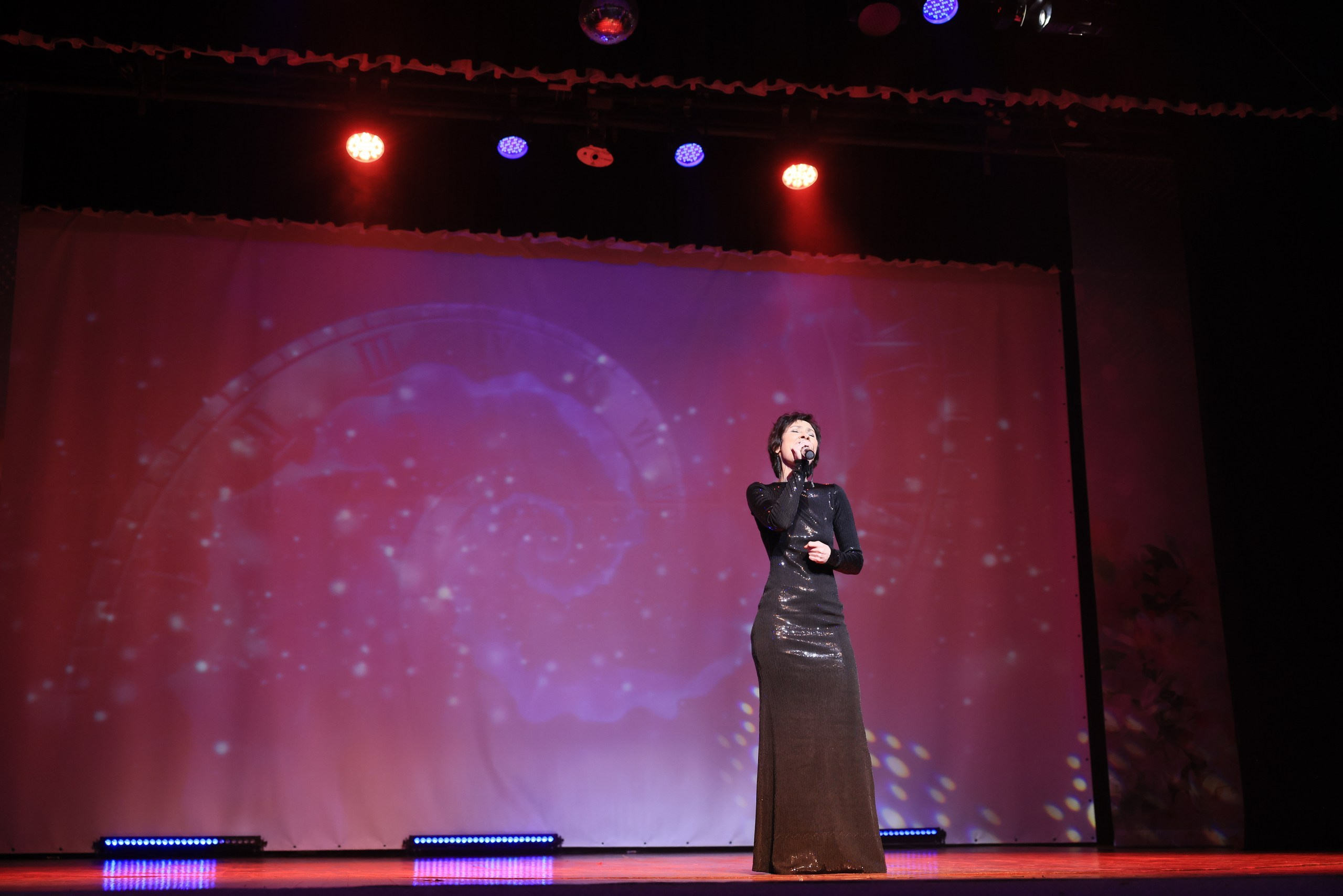 Концерт к 8 Марта в ДК «Металлург» г. Тула. Фотограф в Туле Крупский АнДРей. Фотостудия «КАДР71» в Туле