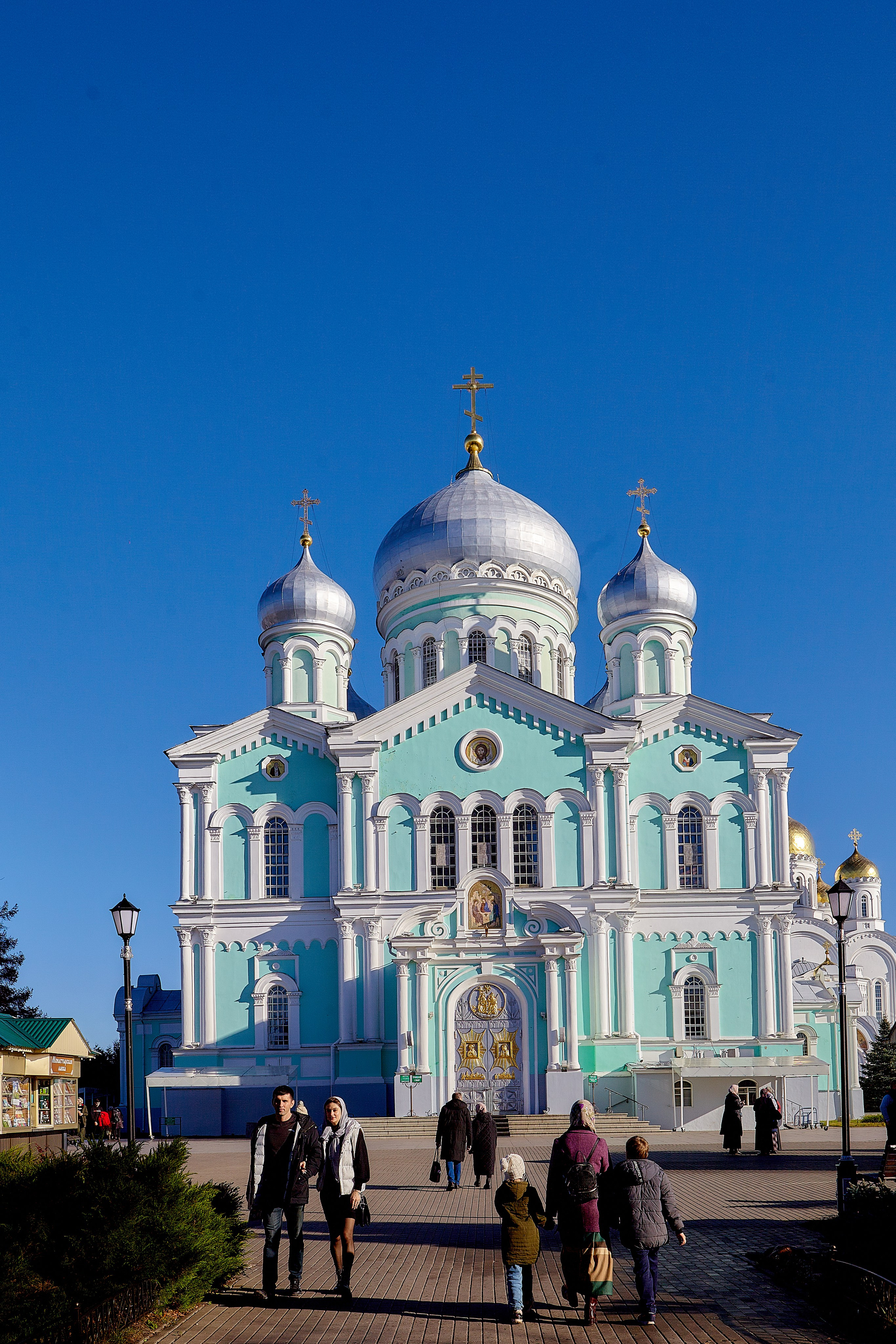 Фотокадры и фотографии зданий и строений