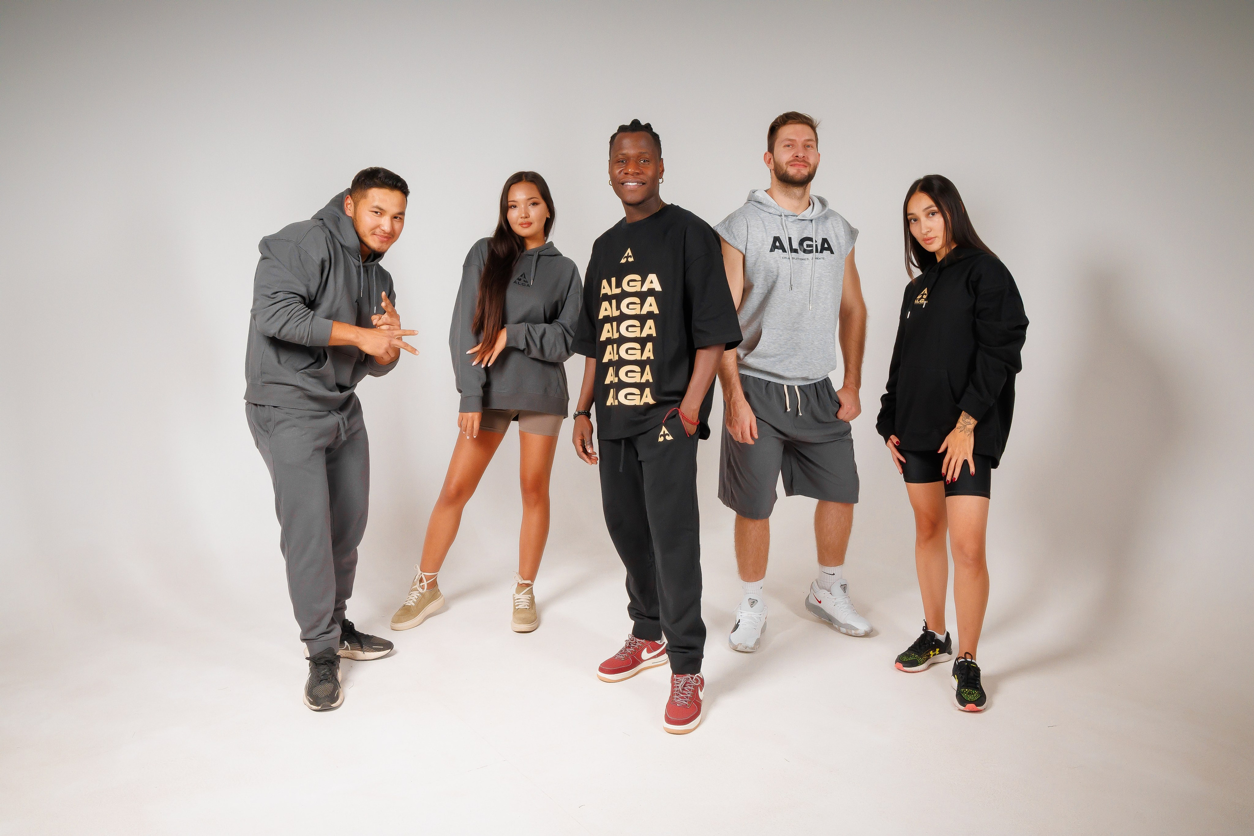 Одежда. Семейный и Свадебный фотограф в Астане Александр Астапов