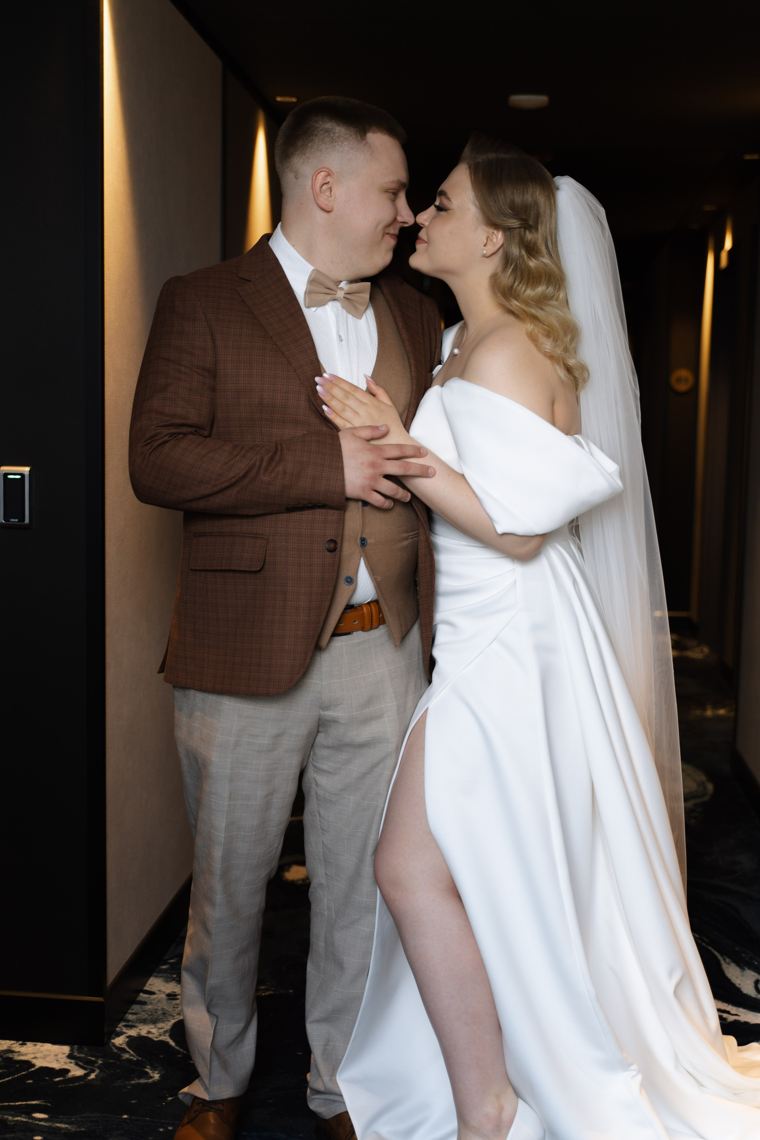 Данил и Евгения. Свадебный фотограф Анастасия Хабарова в Новоуральске и Екатеринбурге