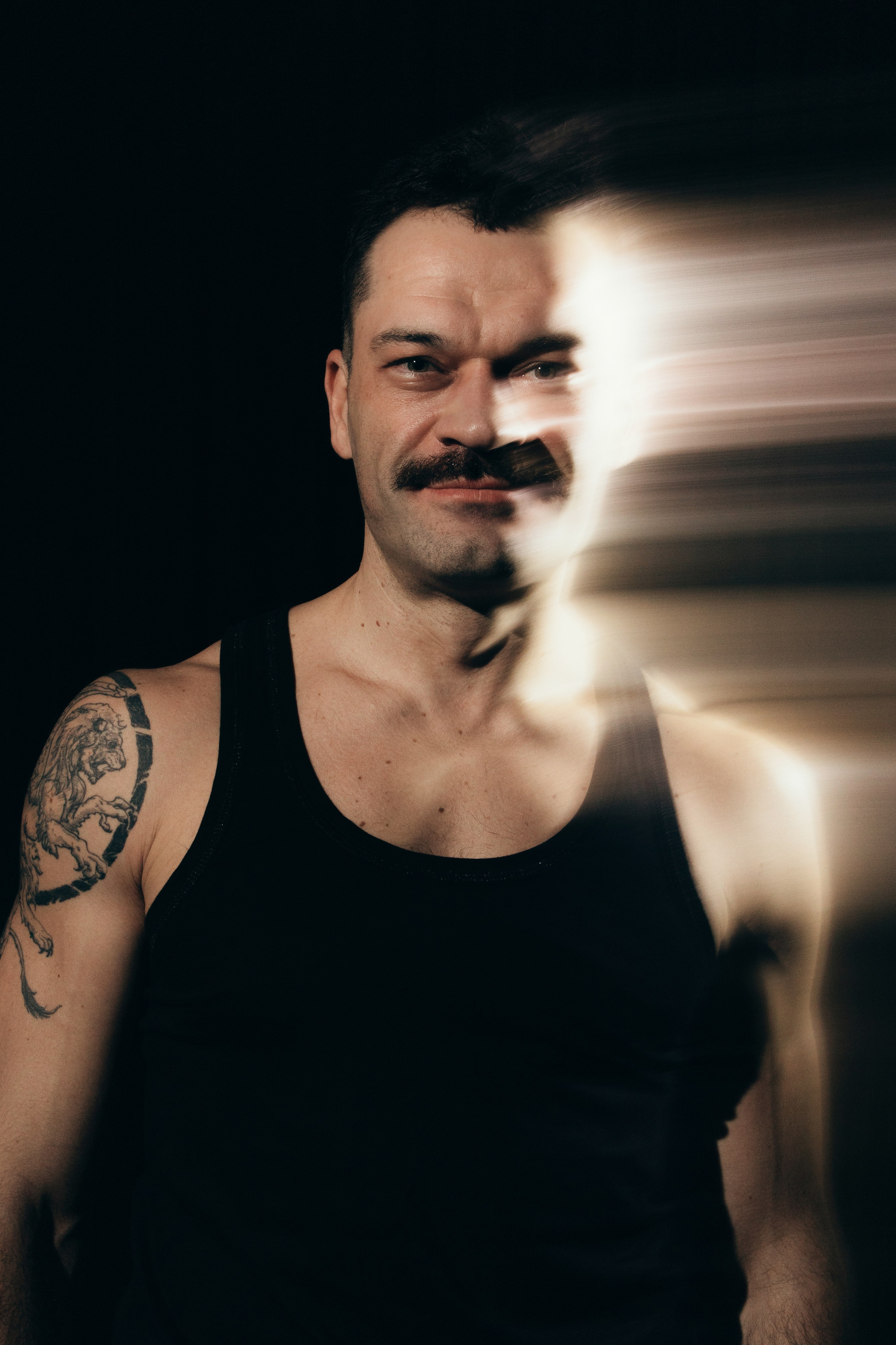 Проект для Свободного театра современного танца. Фотограф Татьяна Жбанова