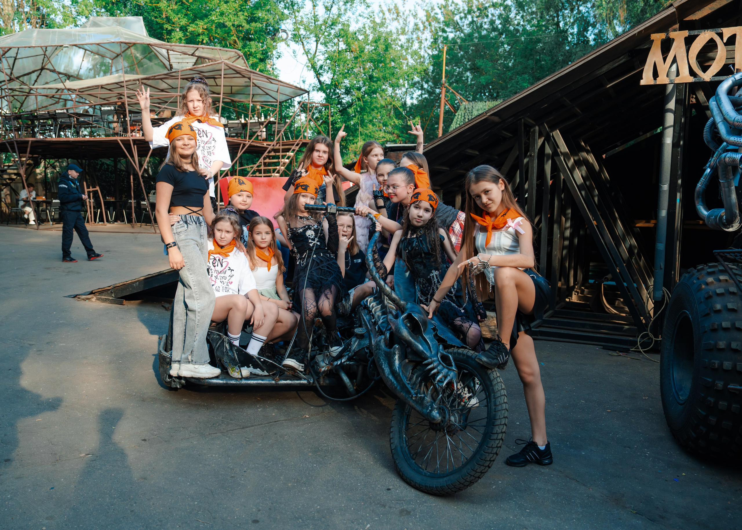 Выпускной Байк Центр «Ночные волки». Крамер Юлиана детский и семейный фотограф