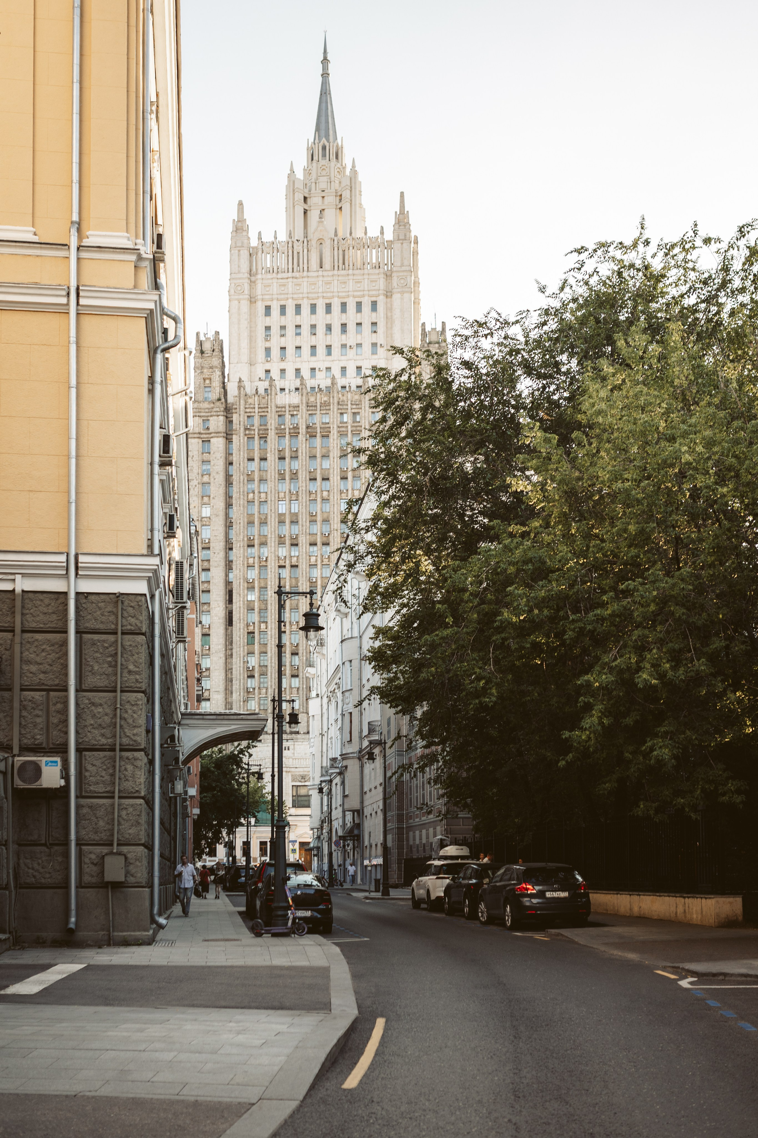 Арбат и набережная. Свадебный фотограф Курзина Ольга | Москва