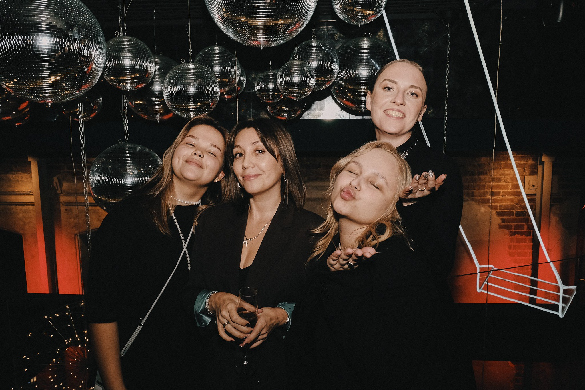 PARTY & AFTERPARTY. ФОТОГРАФ В ЕКАТЕРИНБУРГЕ НАСТЯ MUSE