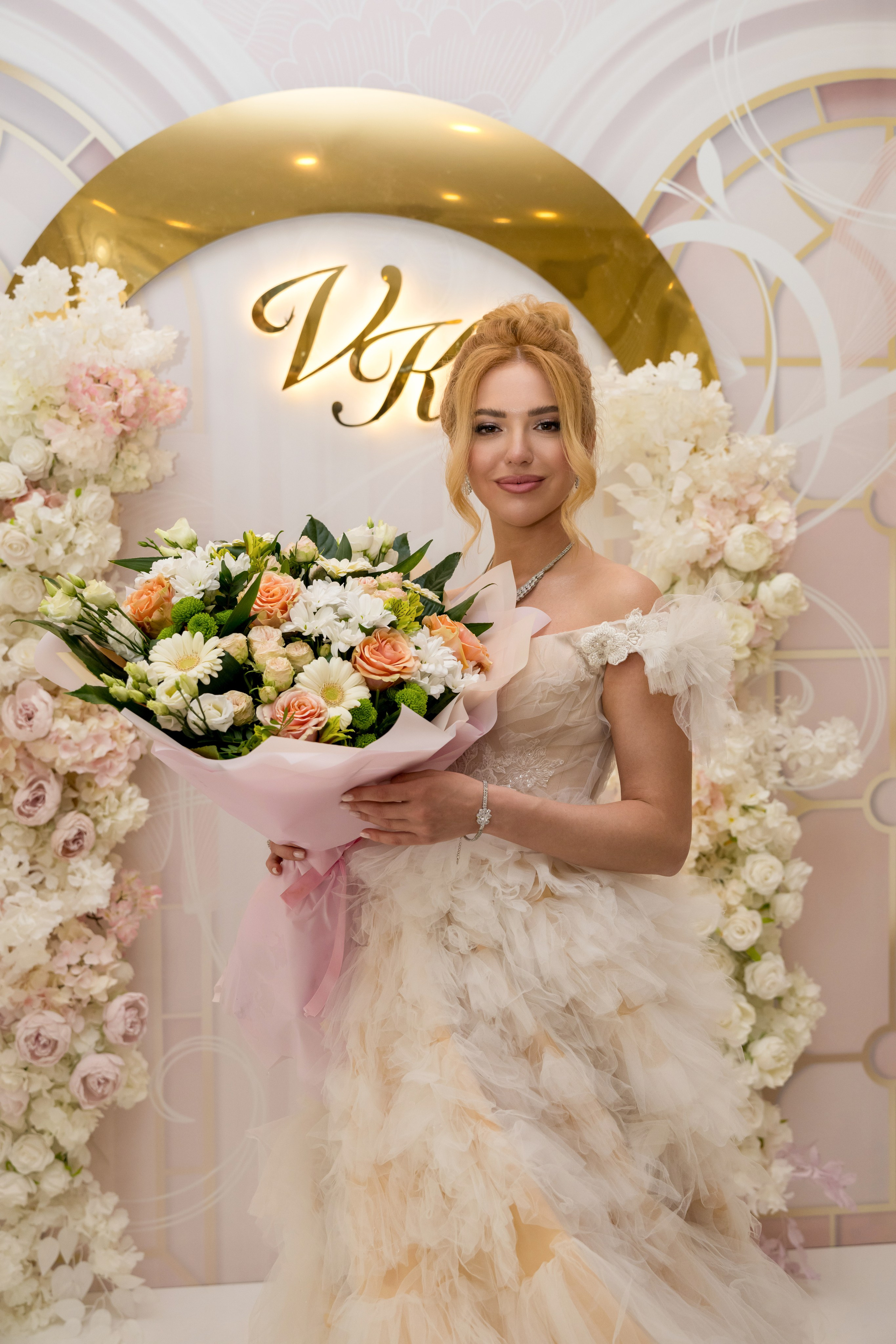 Виктор & Кристина. Семейный и контент фотограф в Москве Alira