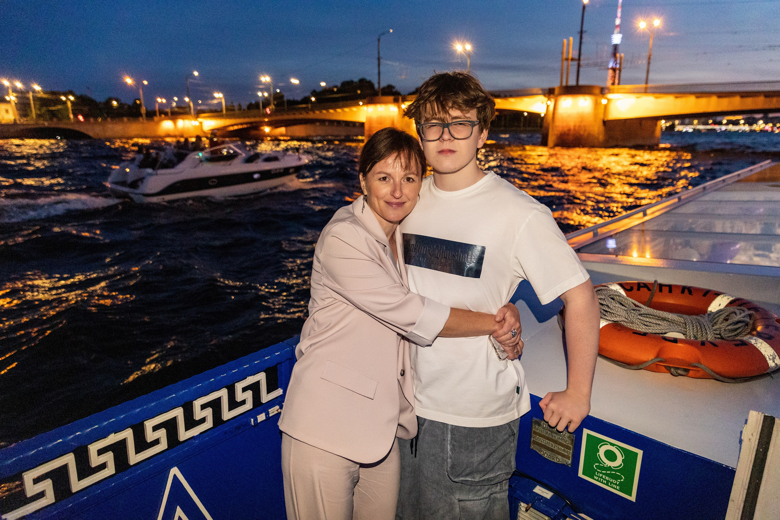 Выпускной на караблике 9 класс. Фотограф в Санкт-Петербурге Закута Ольга