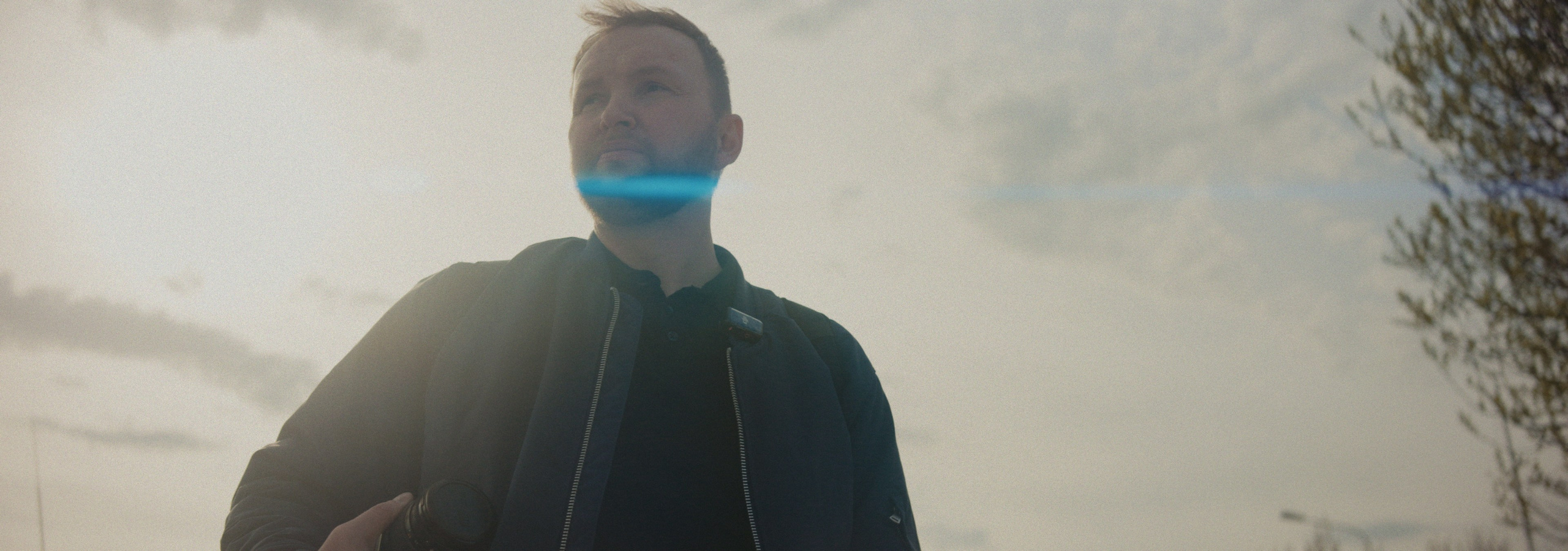 Незнакомцы и улицы на плёнку (YouTube video). Colorist Ivan Serzhanov