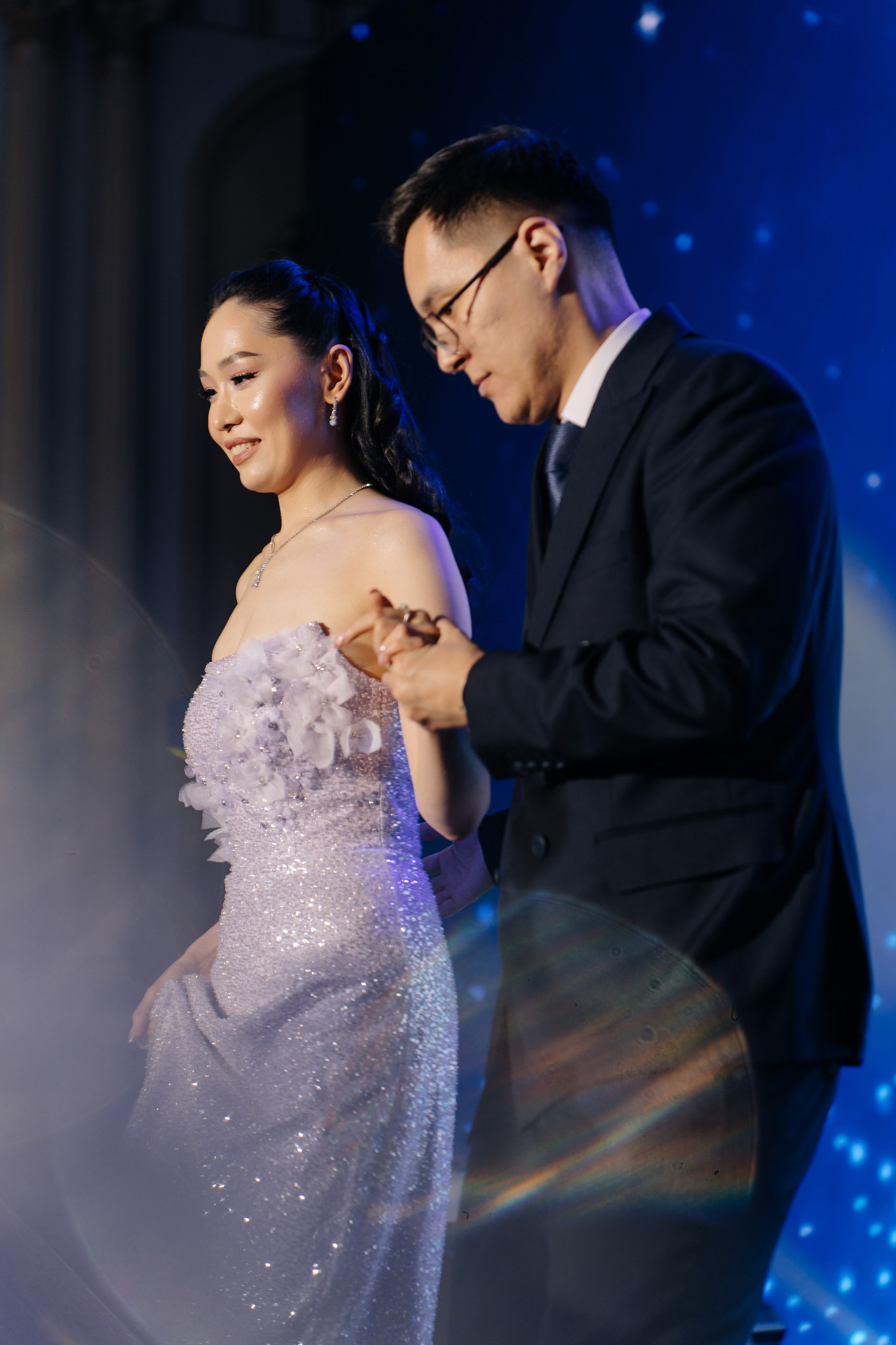 Ay-Dana Uzatu. ___________________________________________________